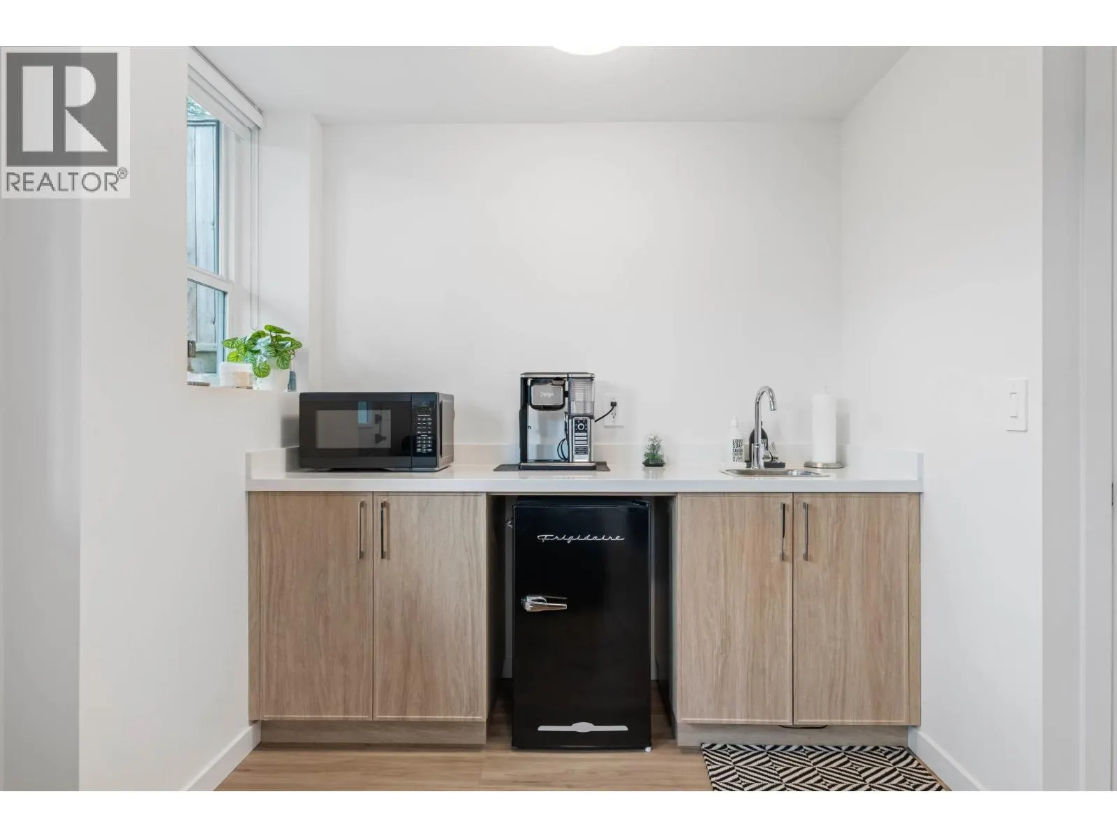 25097 112 AVENUE