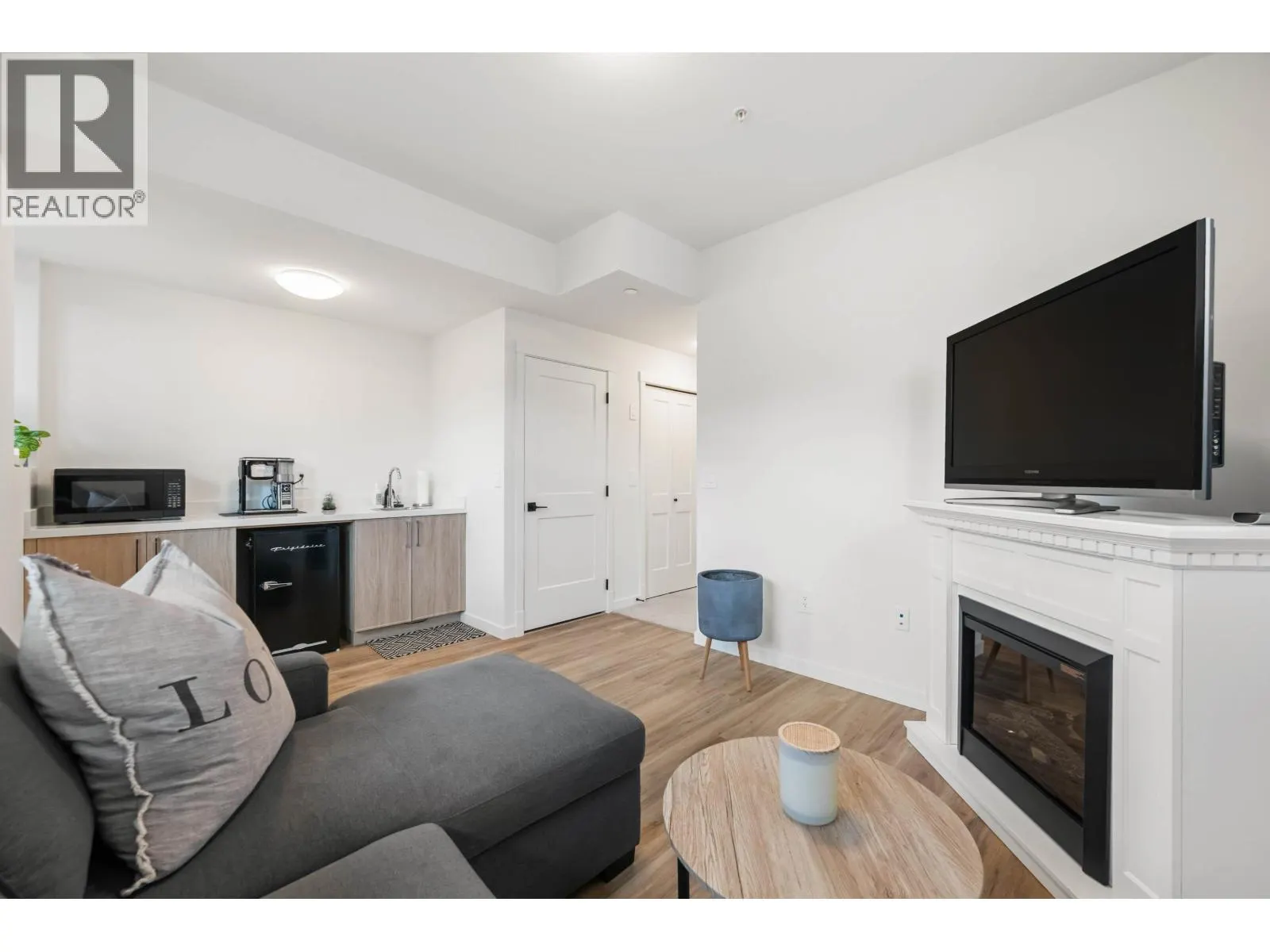 25097 112 AVENUE
