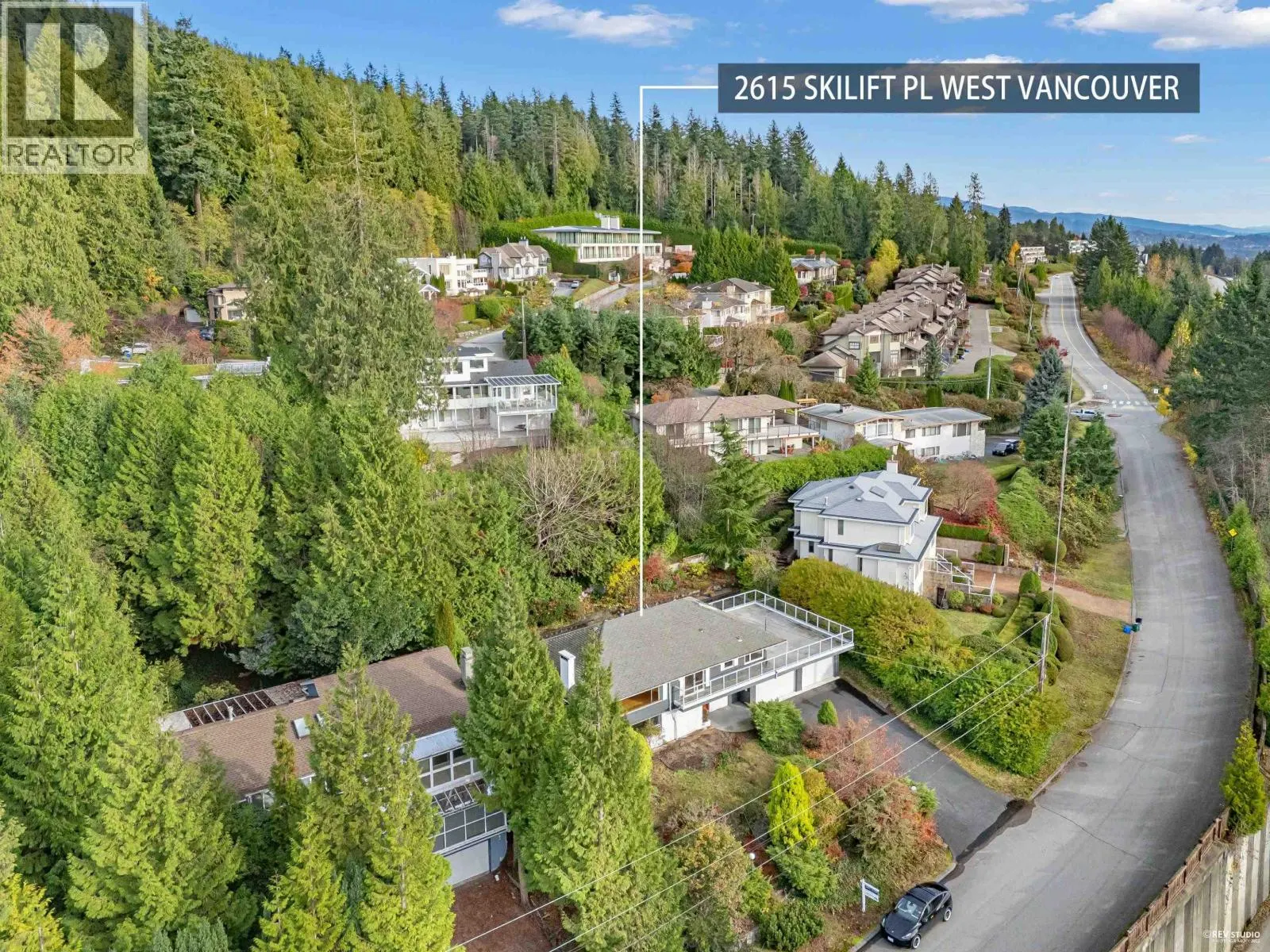 2615 SKILIFT PLACE