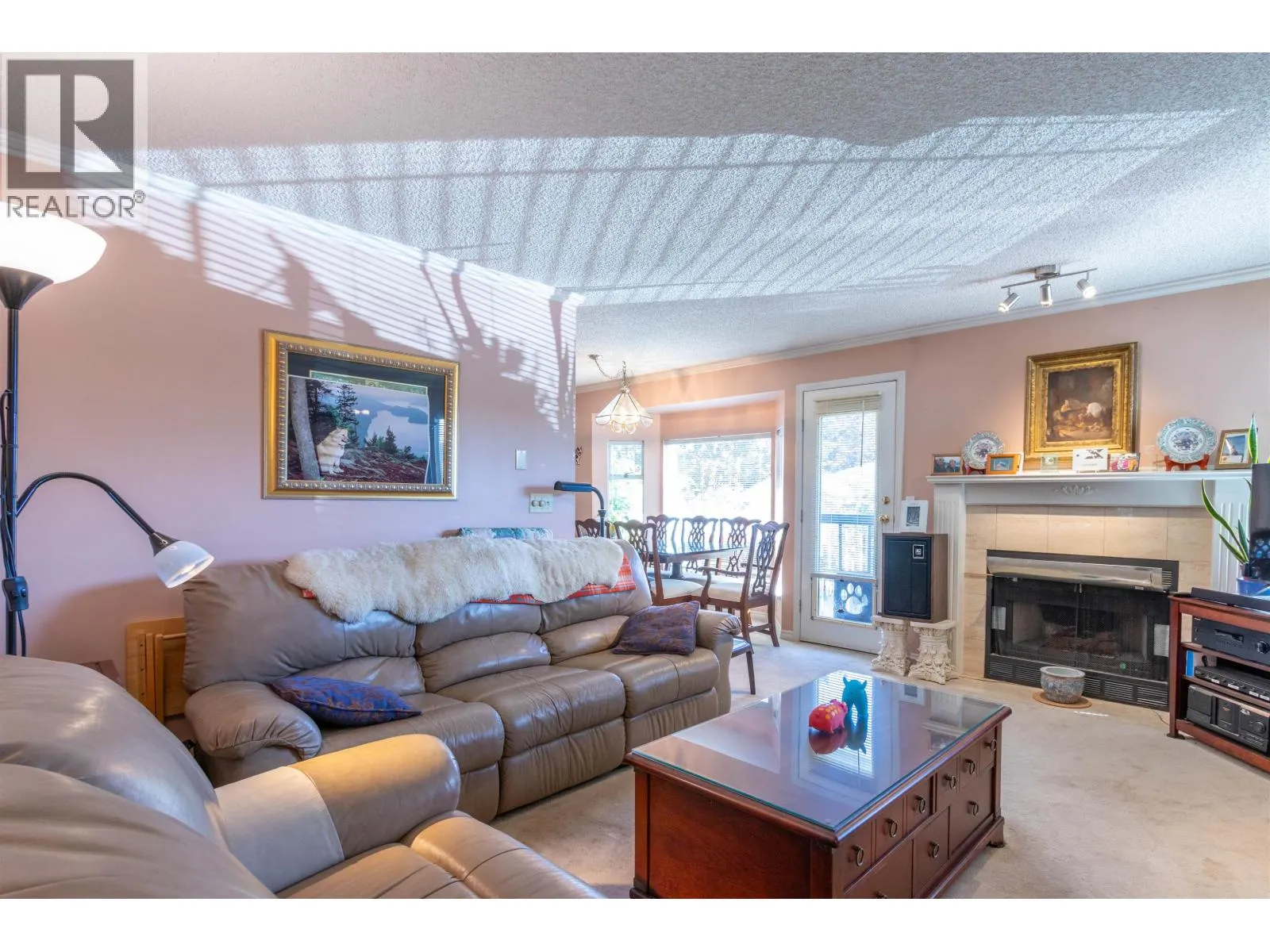 35 1190 FALCON DRIVE