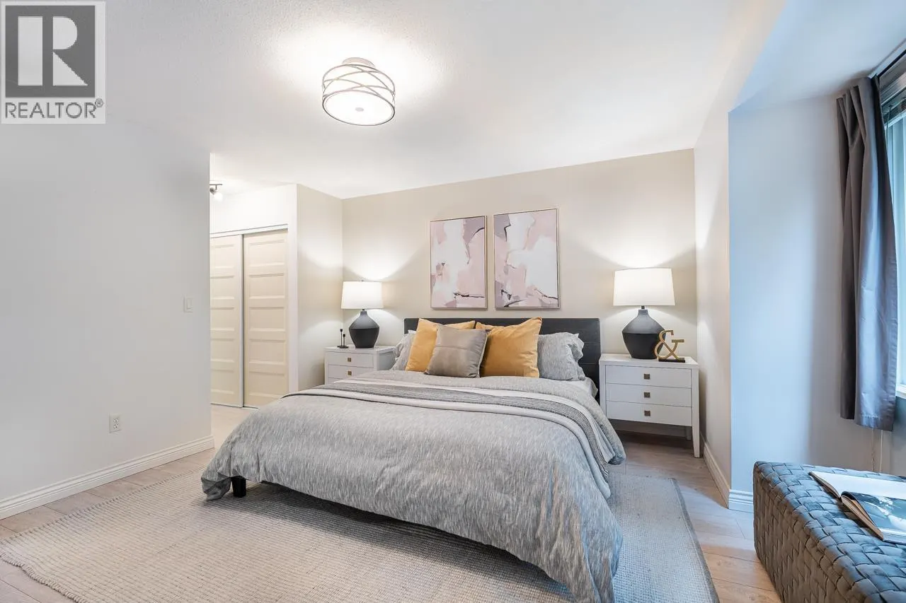 704 1180 FALCON DRIVE