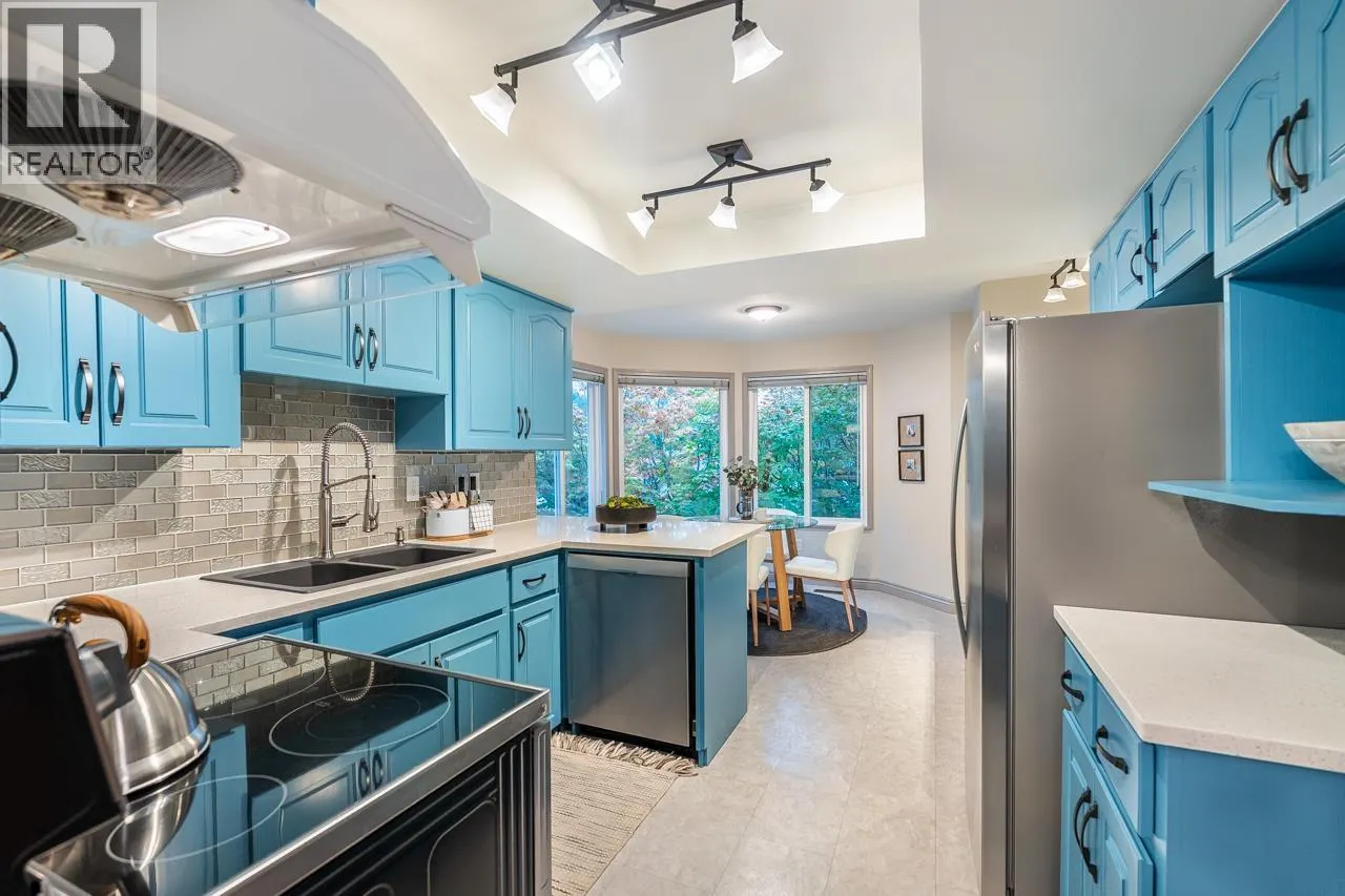 704 1180 FALCON DRIVE