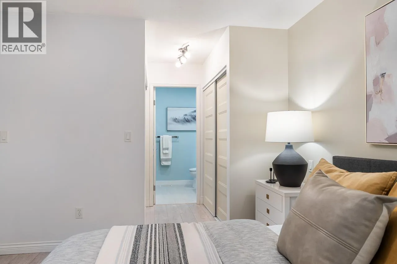 704 1180 FALCON DRIVE