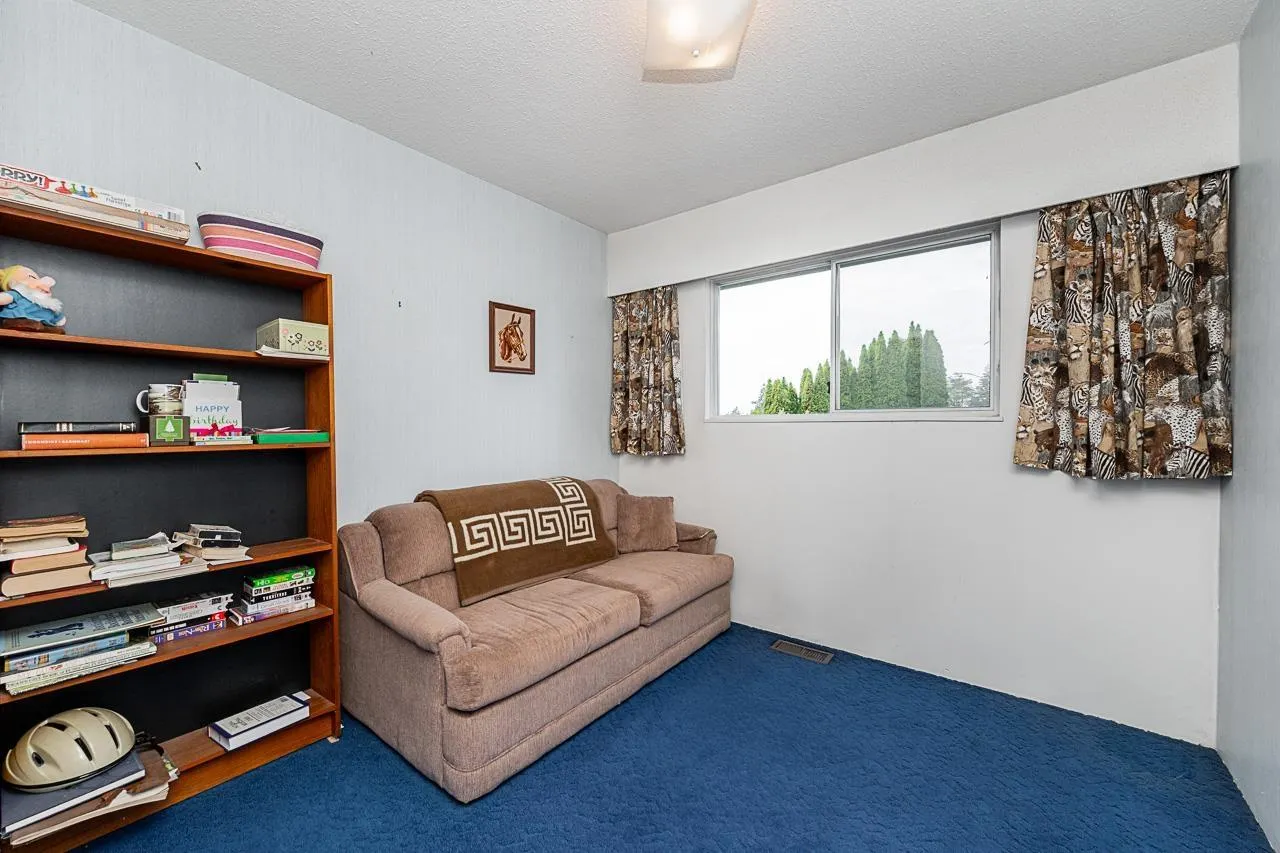 11142 PATRICIA DRIVE