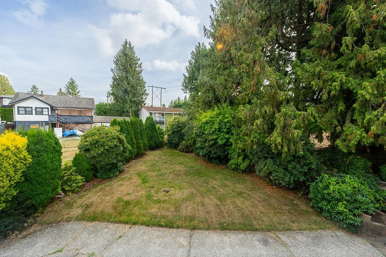 11142 PATRICIA DRIVE