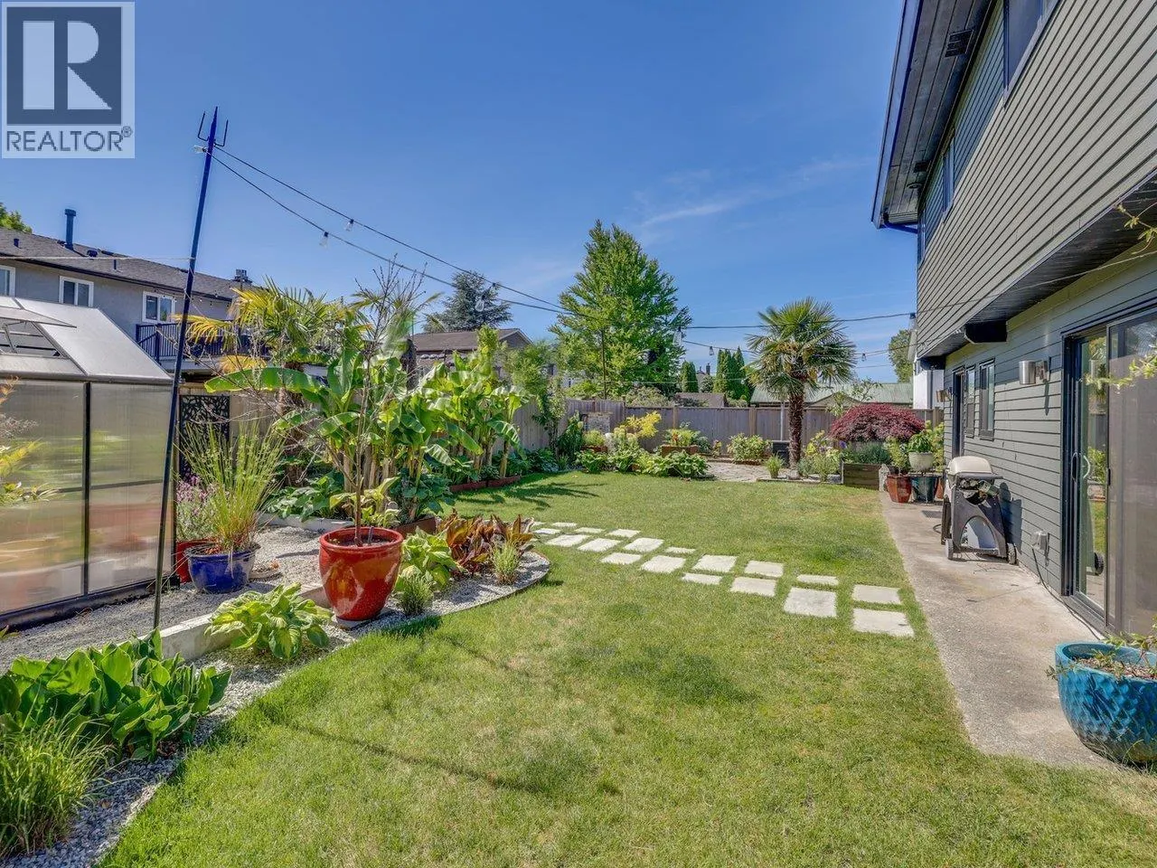 5354 WESTMINSTER AVENUE