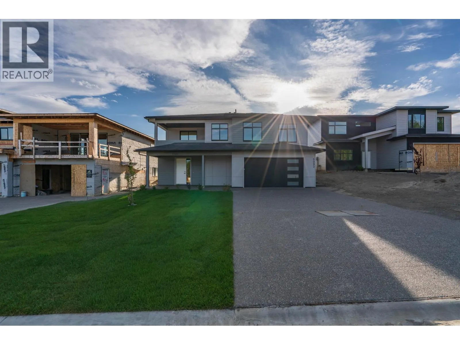 5089 HEADLANDS HEIGHTS