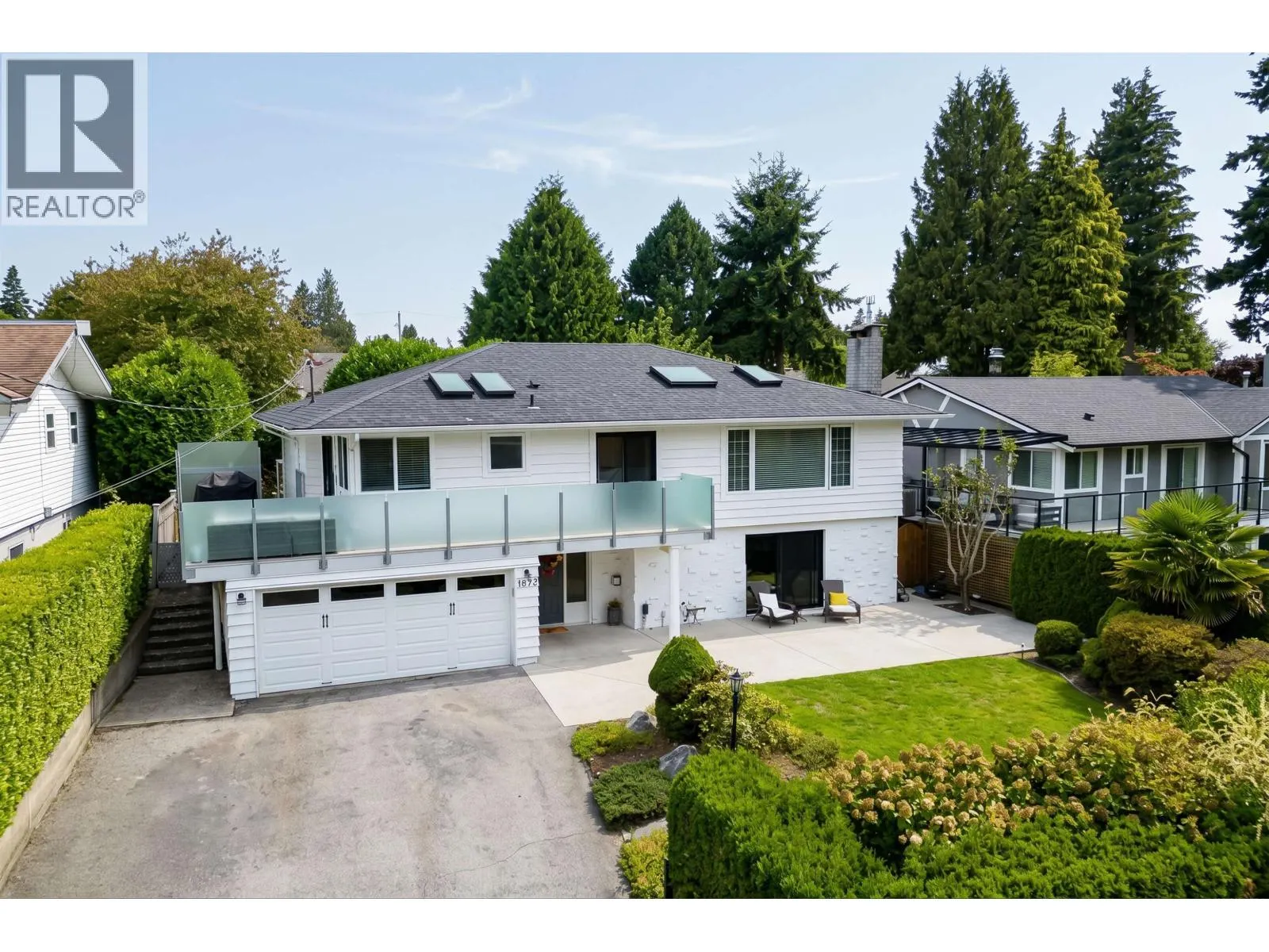 1017 WALALEE DRIVE