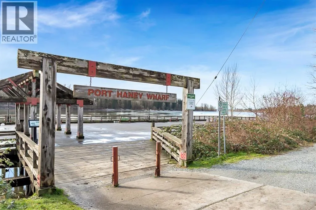 101 11566 224 STREET