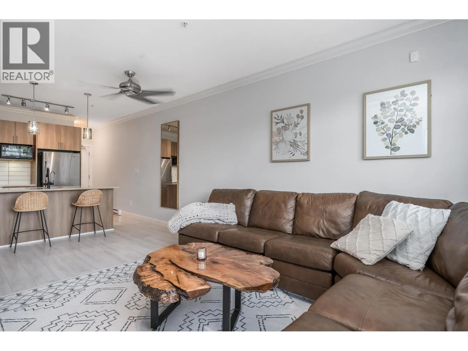 101 11566 224 STREET