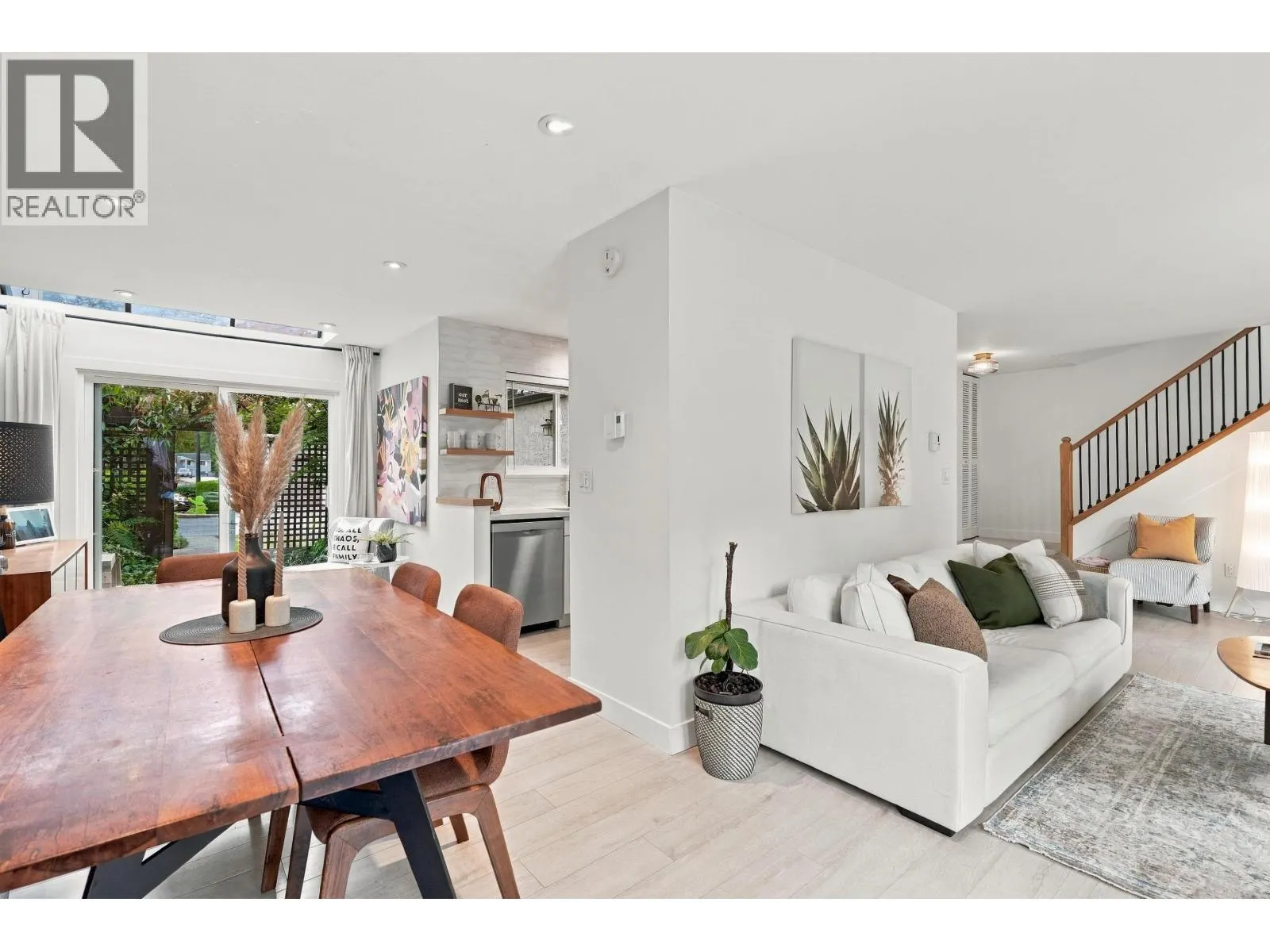 102E 3655 SHAUGHNESSY STREET