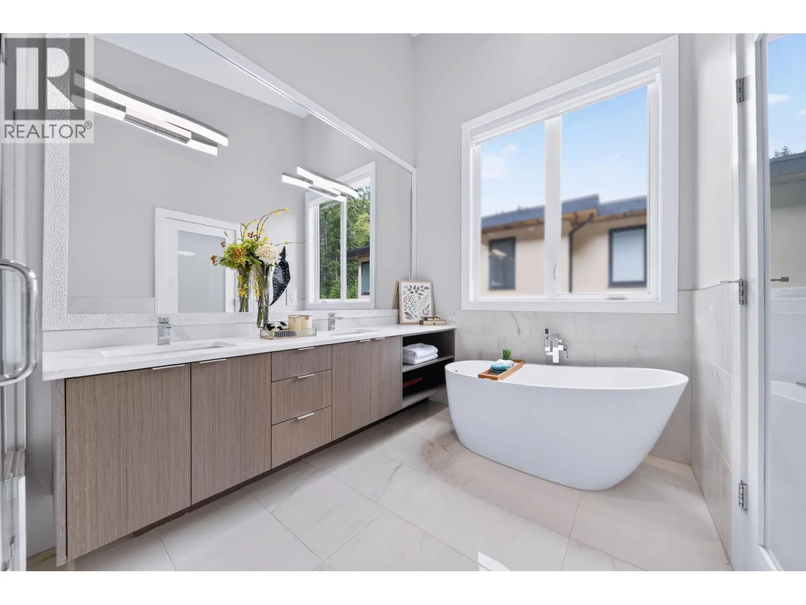 31 GLENMORE DRIVE