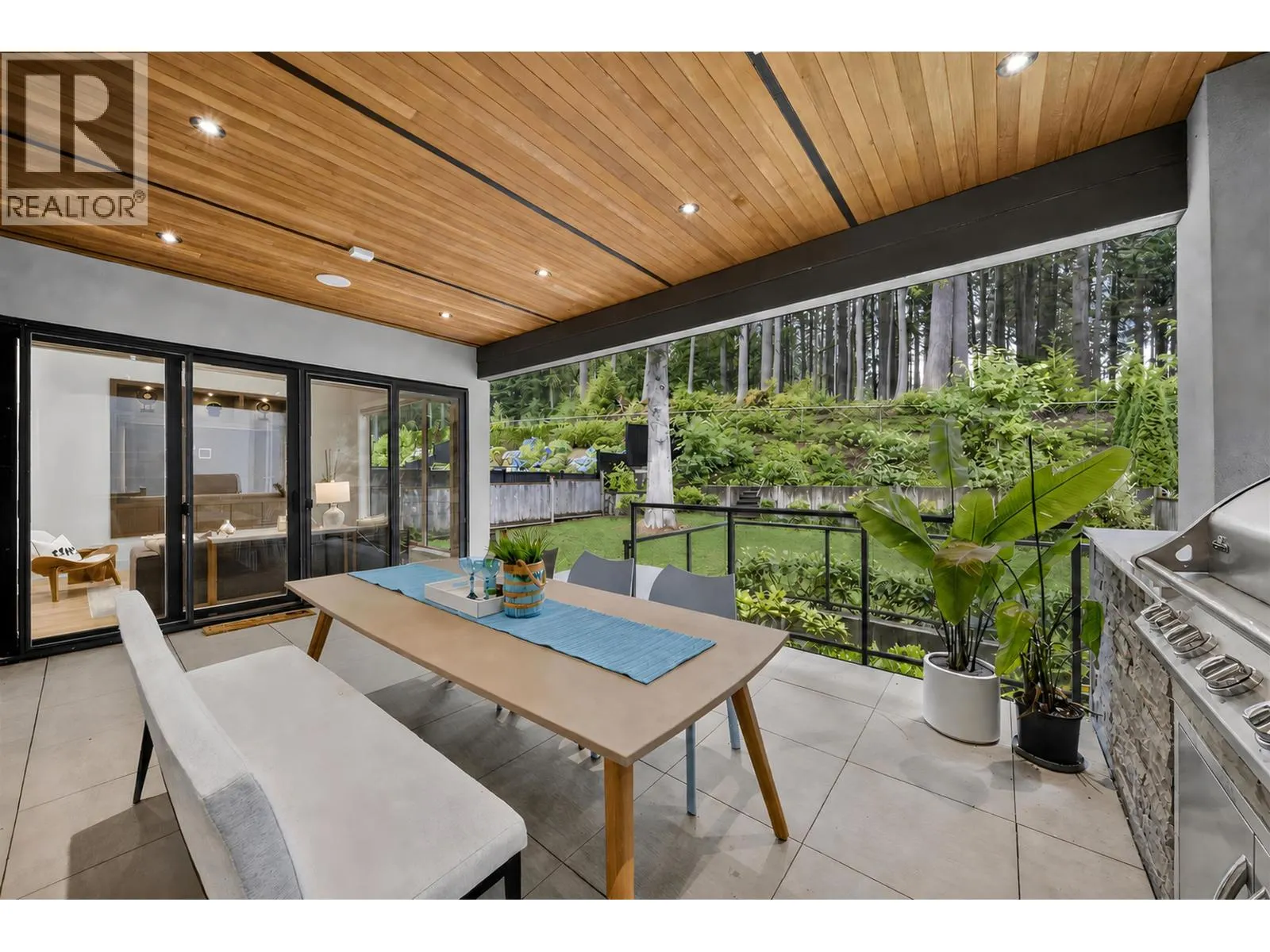 31 GLENMORE DRIVE