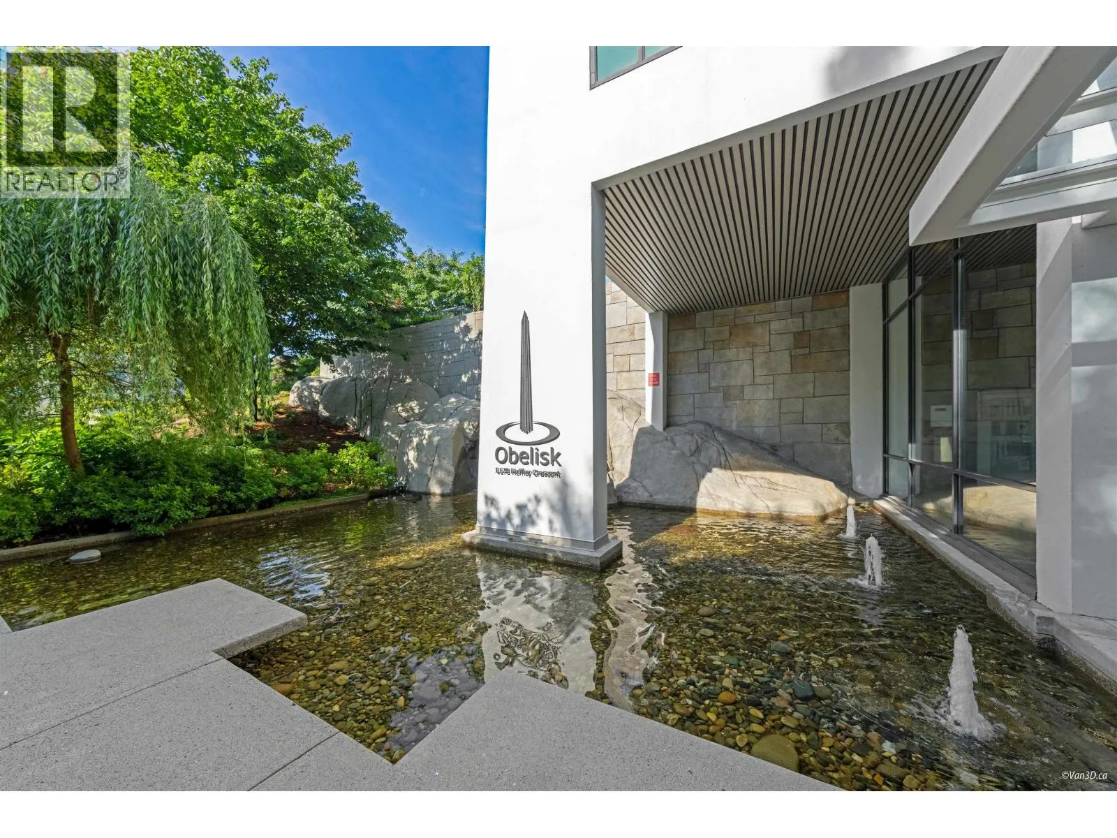 3003 1178 HEFFLEY CRESCENT