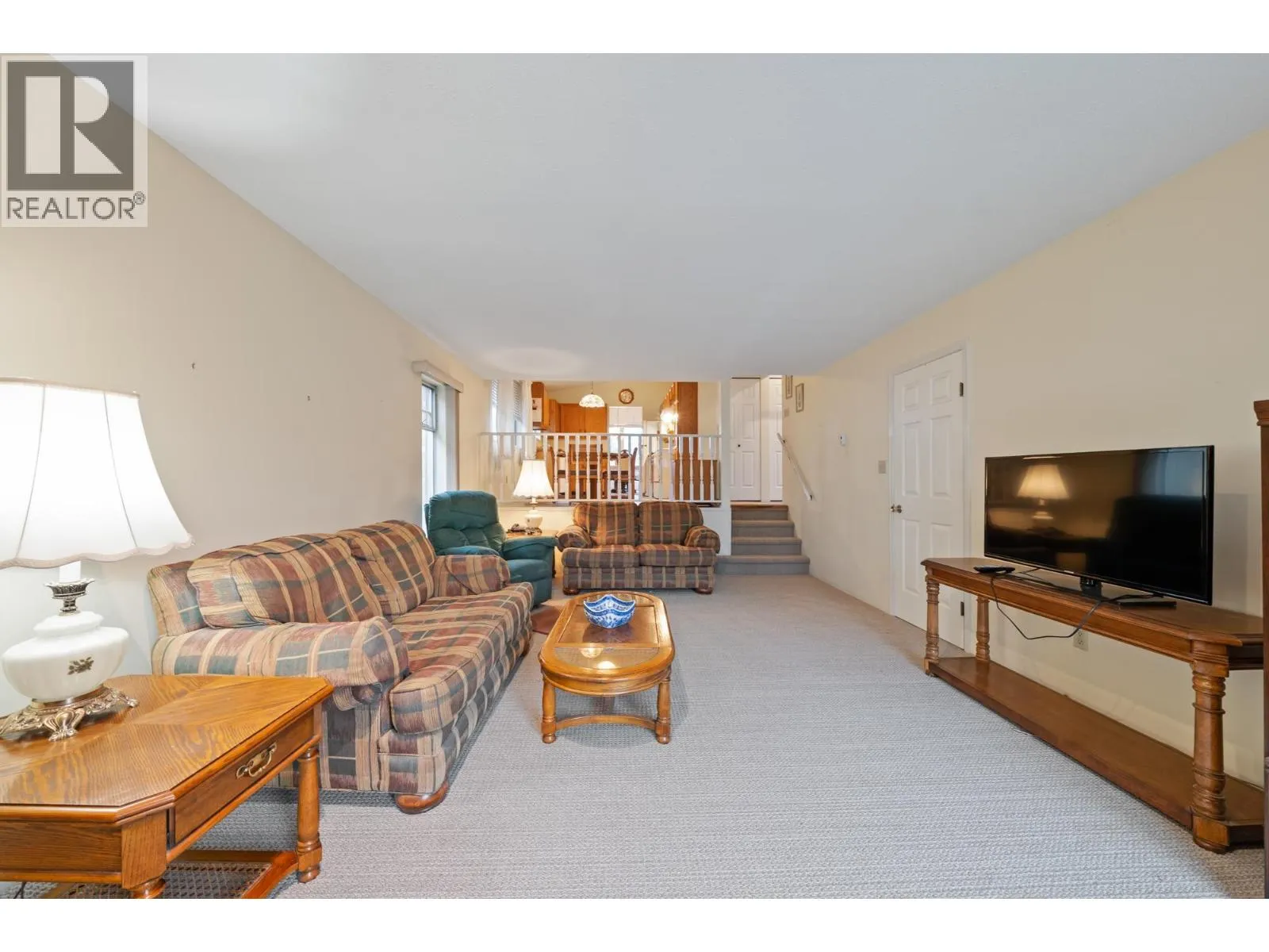 431 GLENBROOK DRIVE