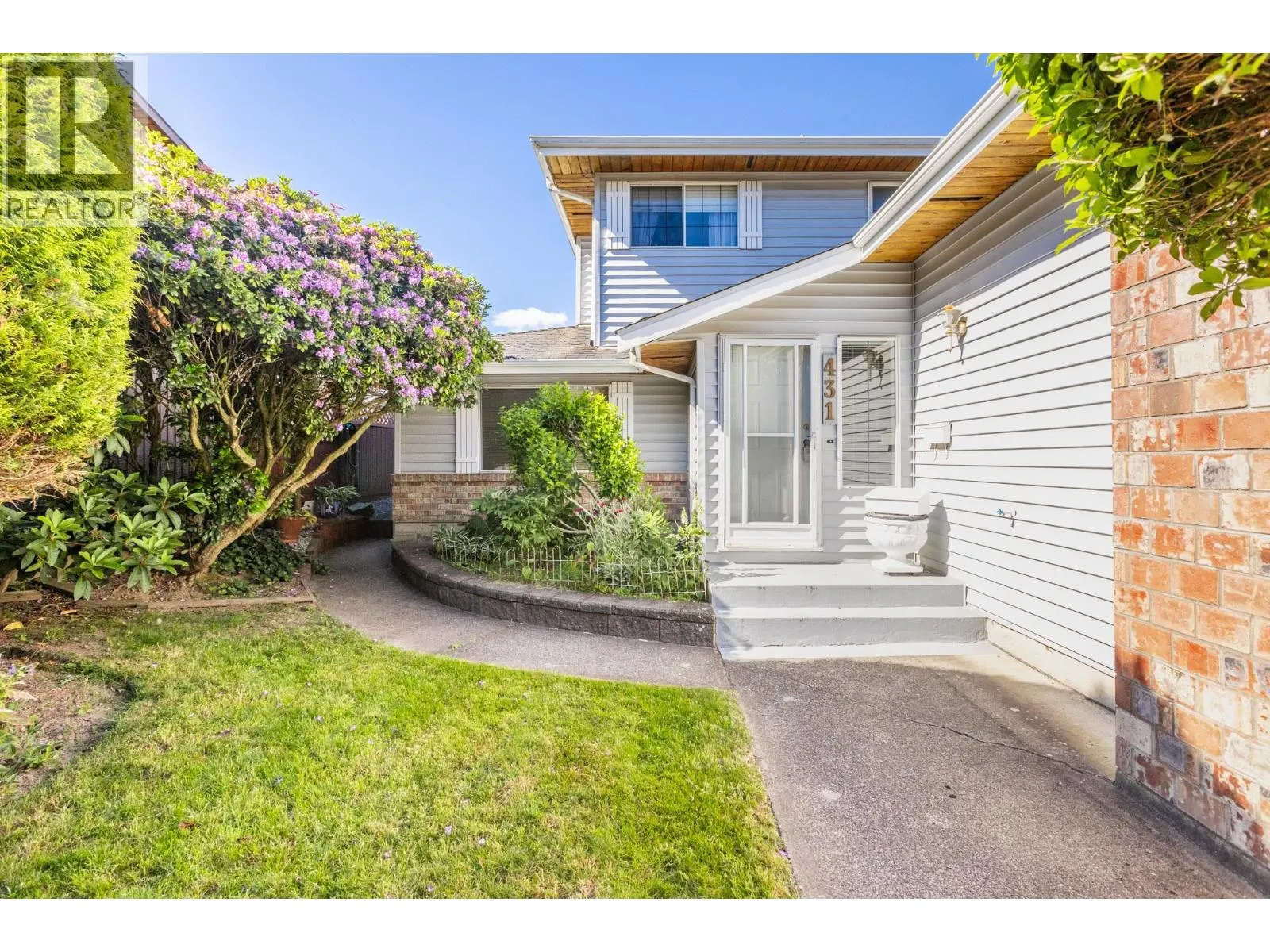 431 GLENBROOK DRIVE