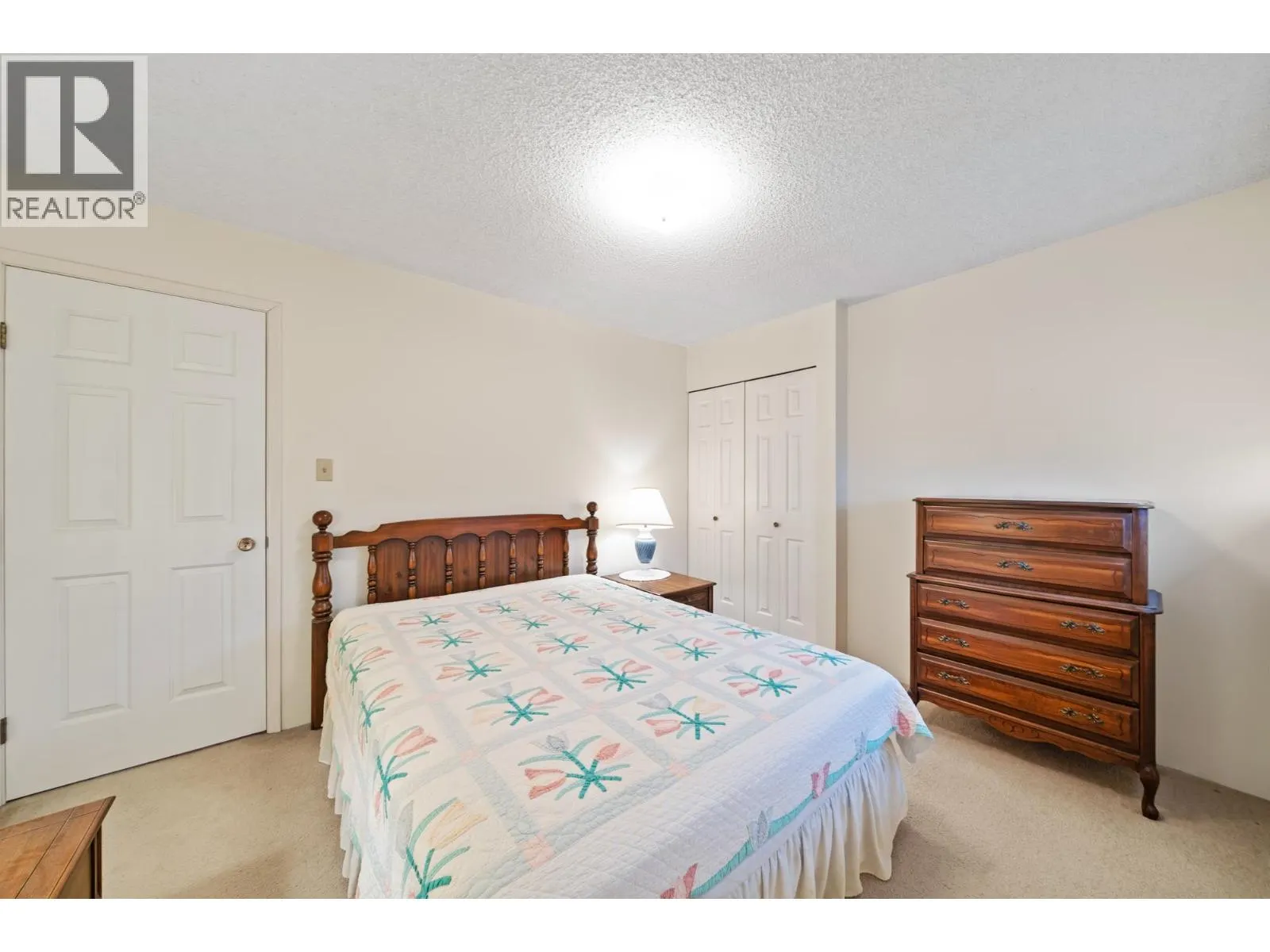 431 GLENBROOK DRIVE