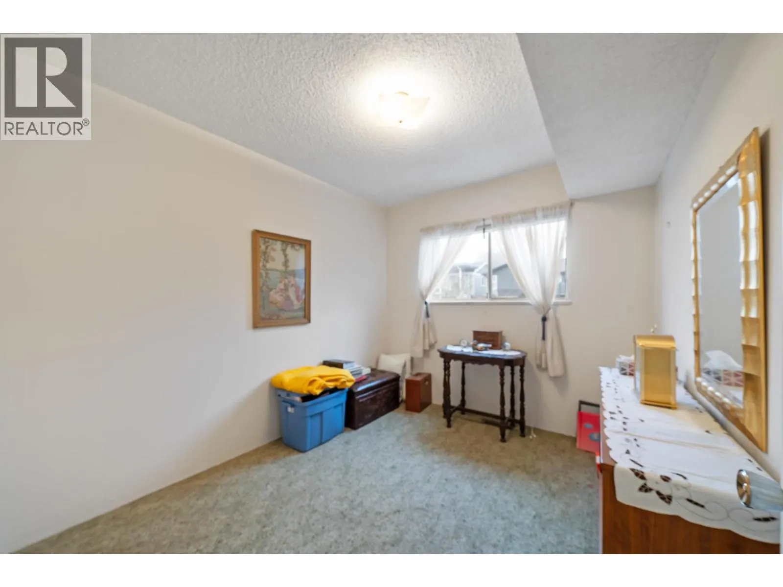 431 GLENBROOK DRIVE