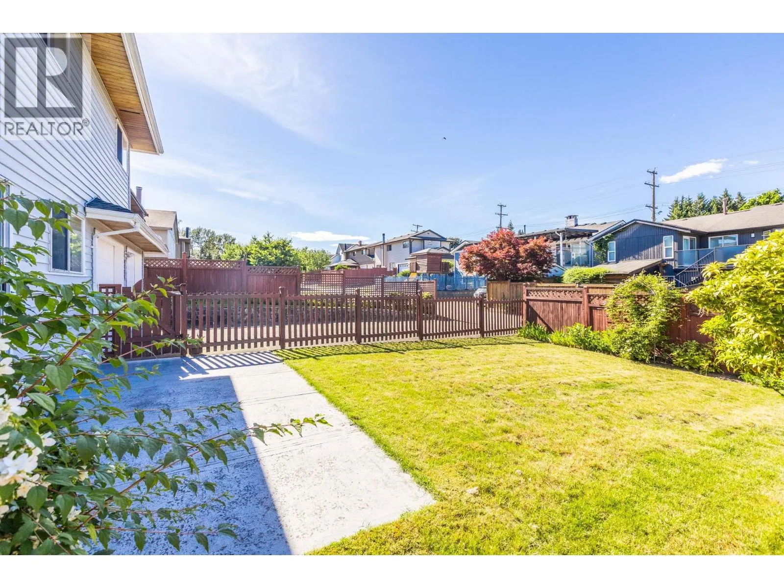 431 GLENBROOK DRIVE
