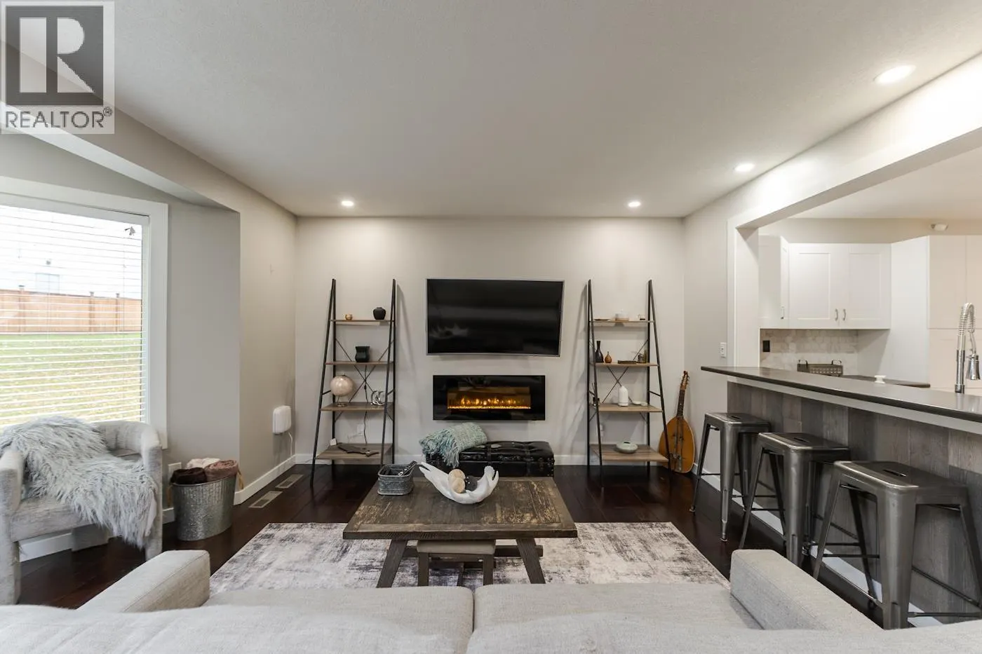 117 3233 MCGILL CRESCENT