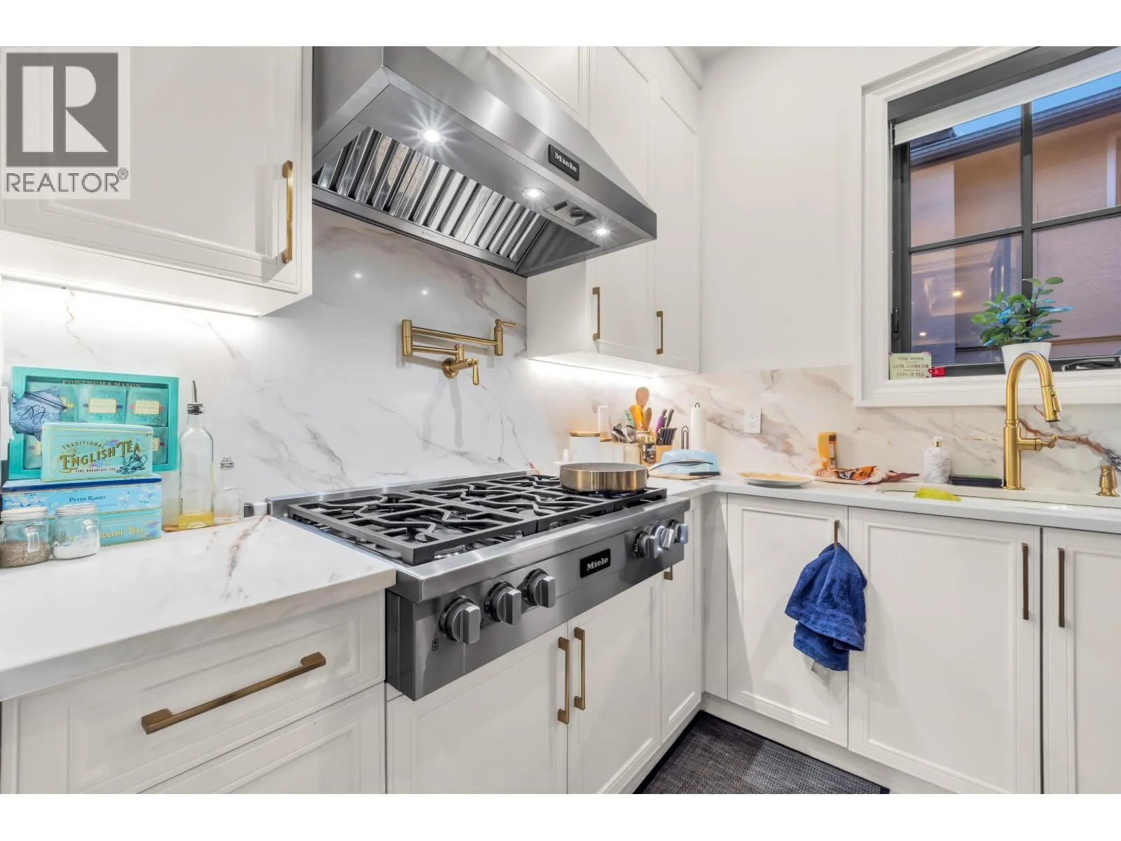 1443 W 57TH AVENUE