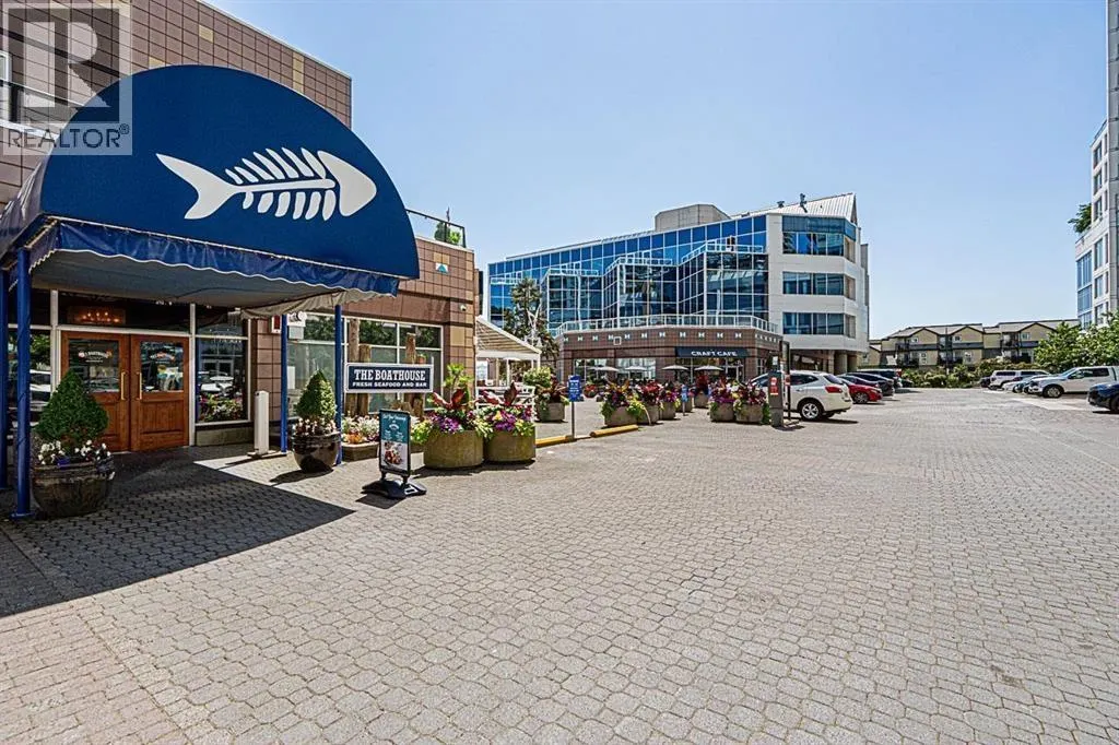 1512 908 QUAYSIDE DRIVE