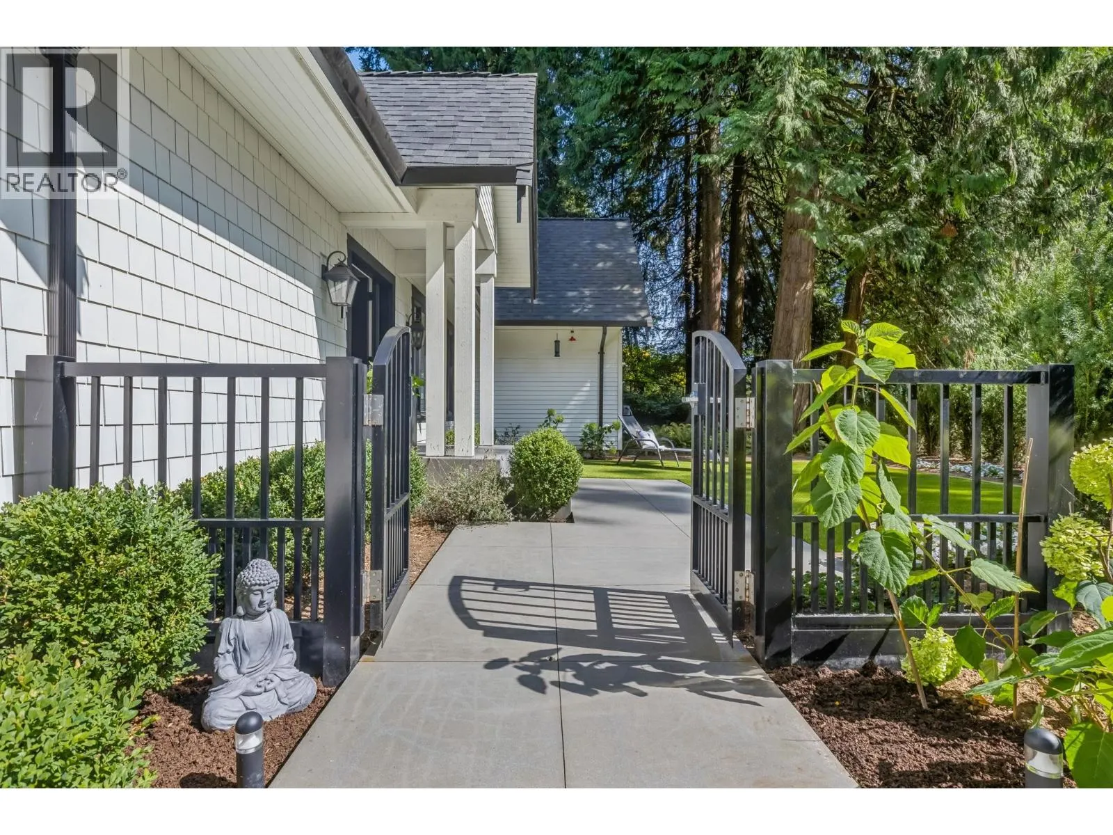 435 MACBETH CRESCENT