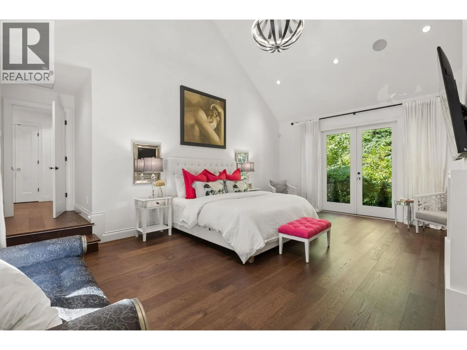 435 MACBETH CRESCENT
