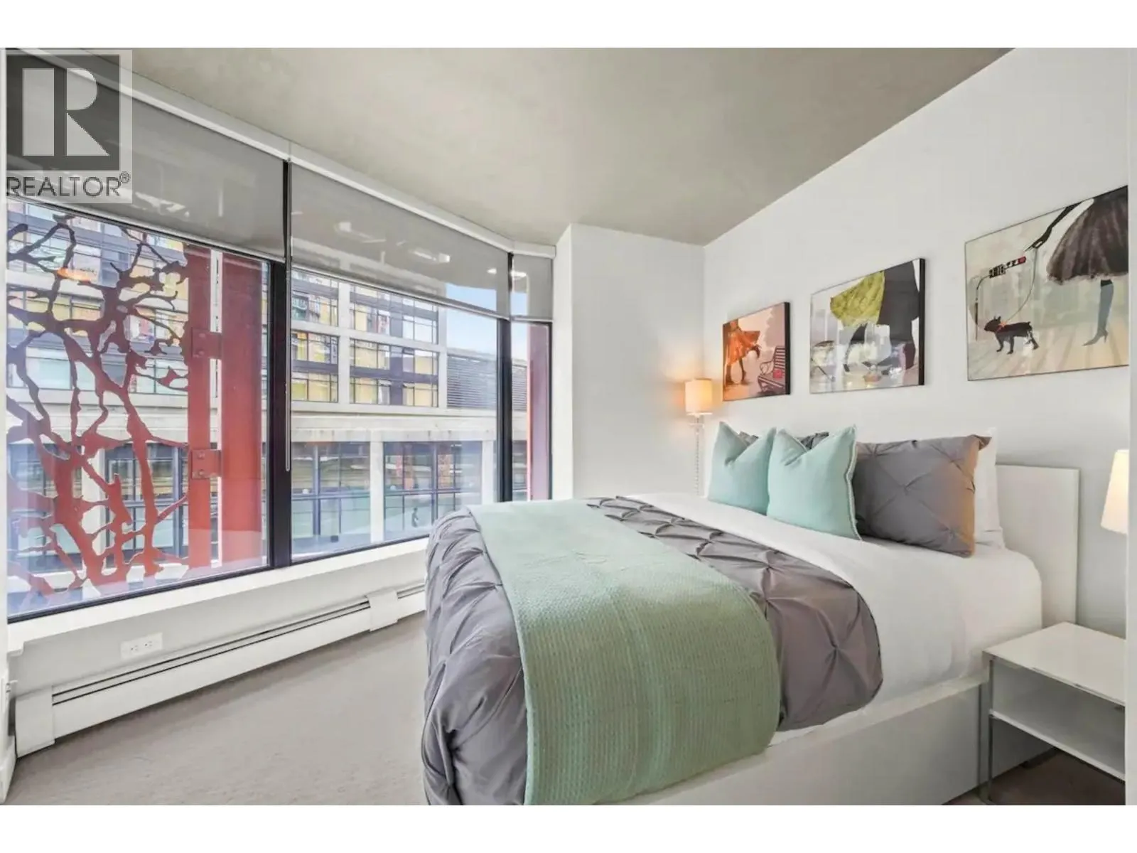 906 128 W CORDOVA STREET