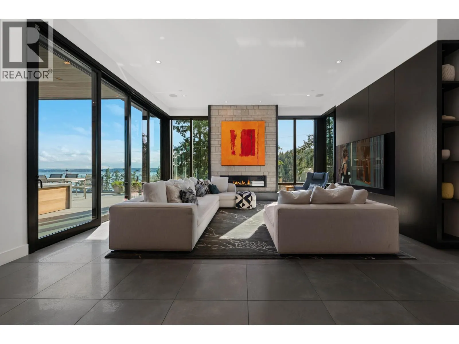 4799 CLOVELLY WALK