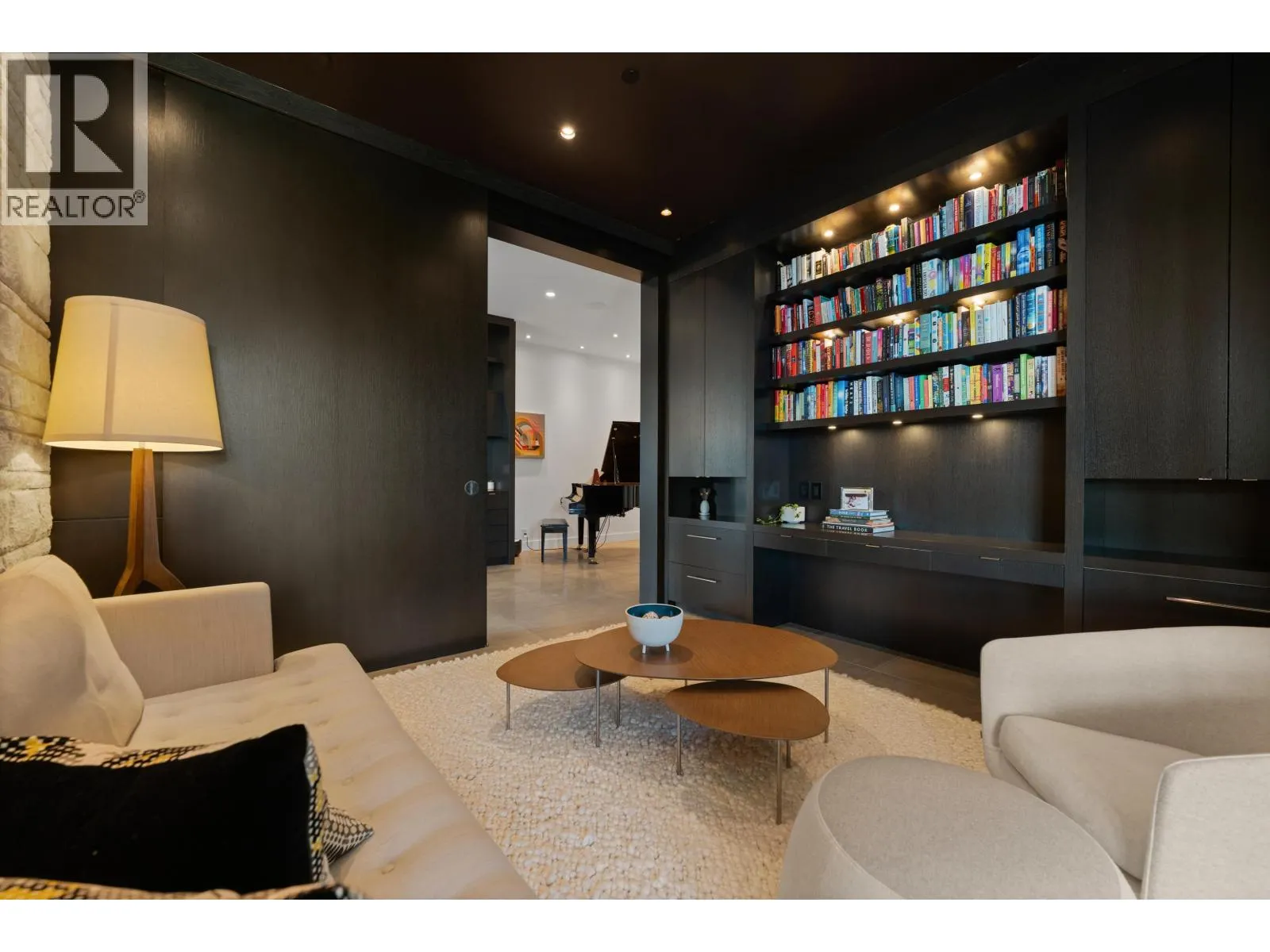 4799 CLOVELLY WALK