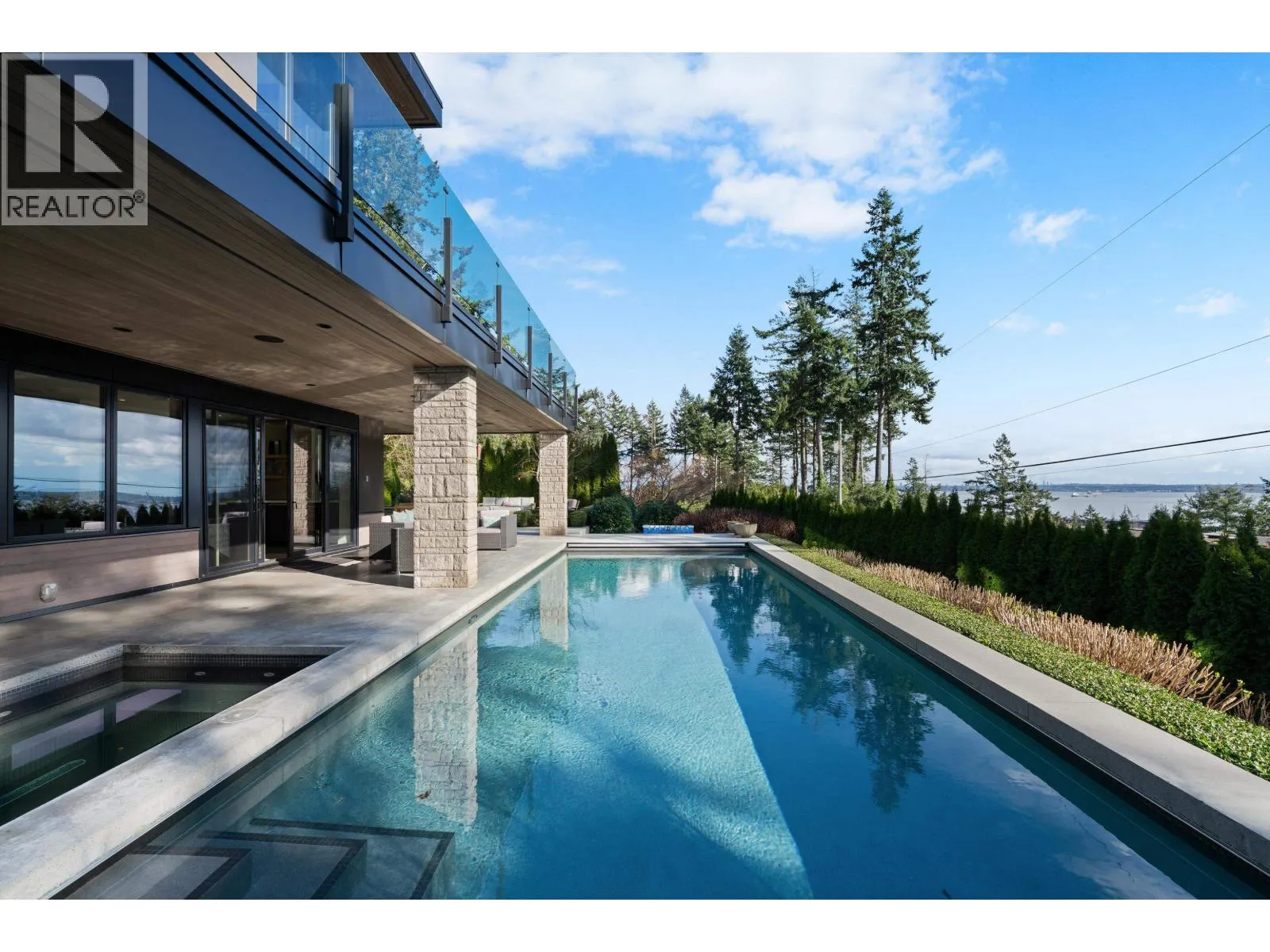 4799 CLOVELLY WALK
