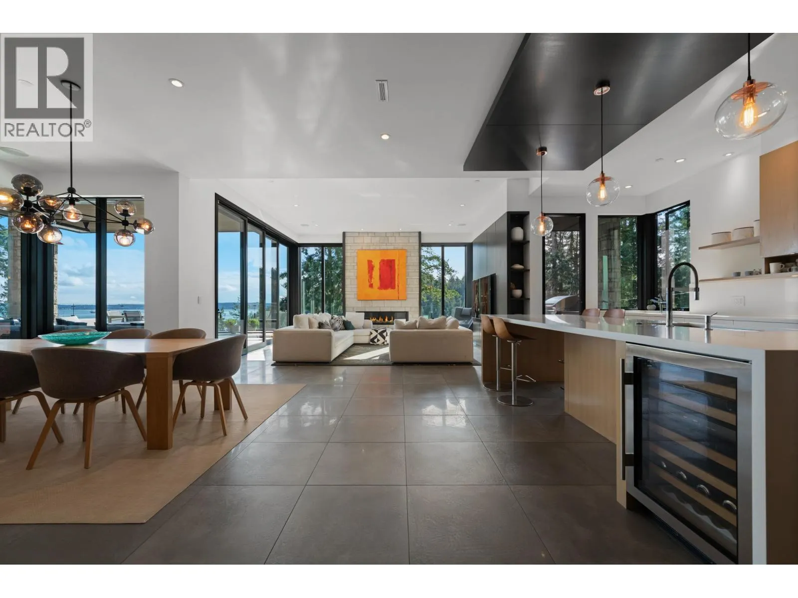 4799 CLOVELLY WALK