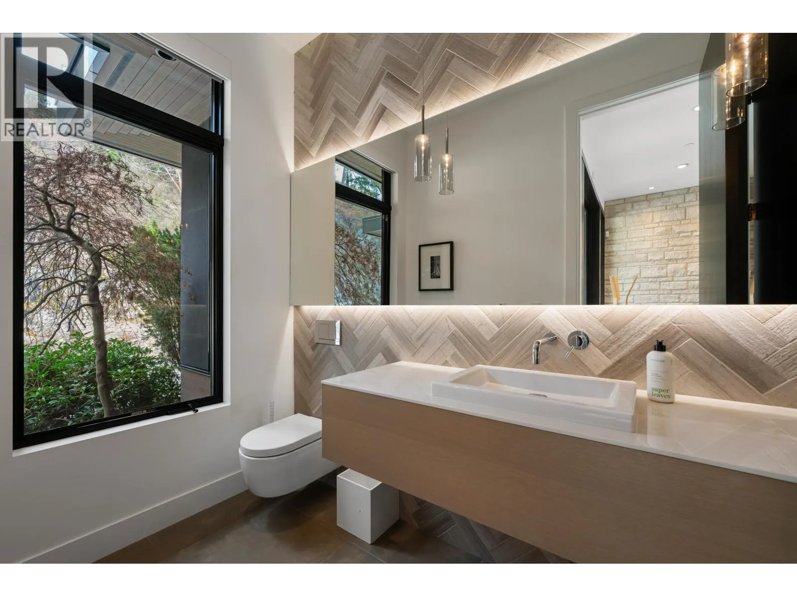 4799 CLOVELLY WALK
