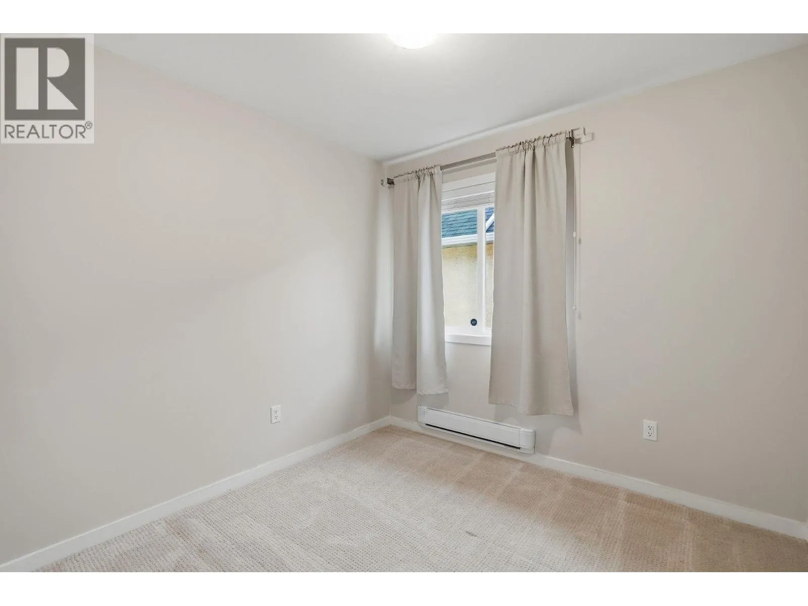 248 E 6TH STREET
