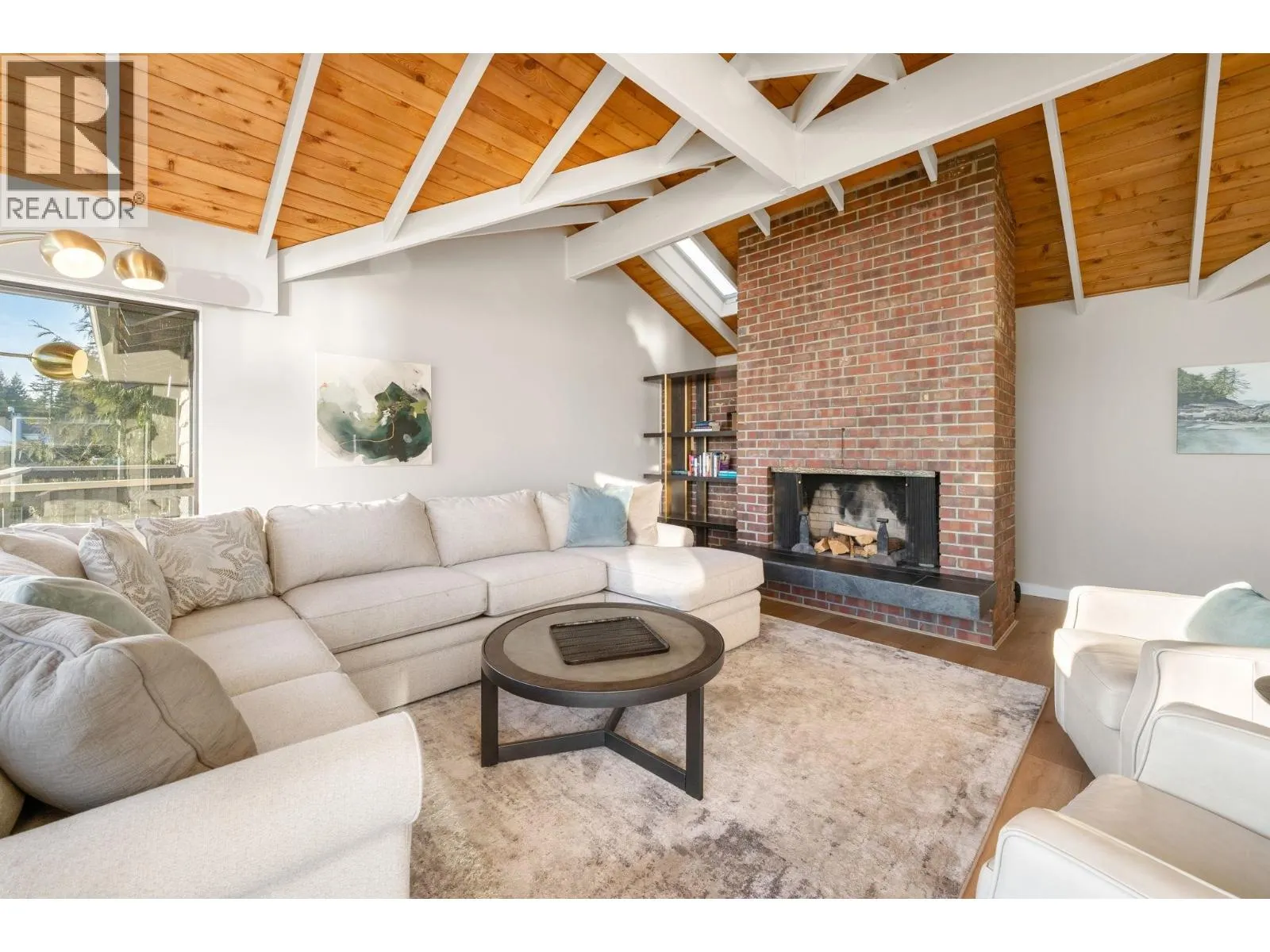 4570 WOODGREEN COURT
