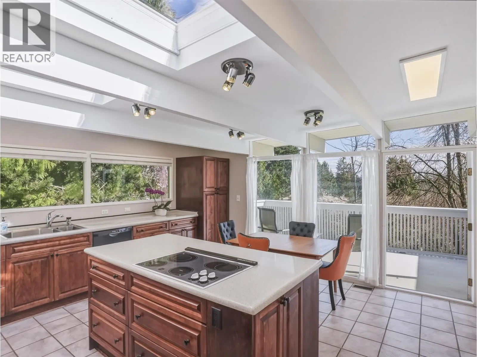 680 ST. ANDREWS ROAD