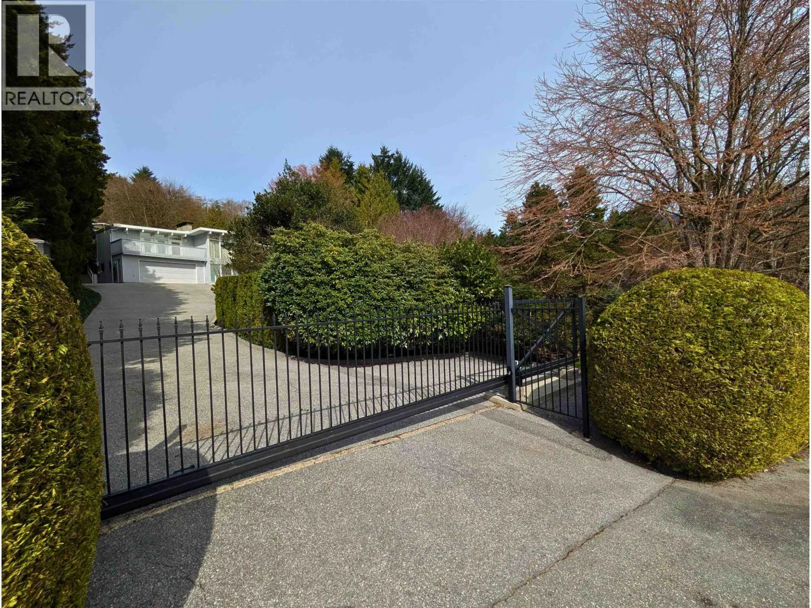 680 ST. ANDREWS ROAD