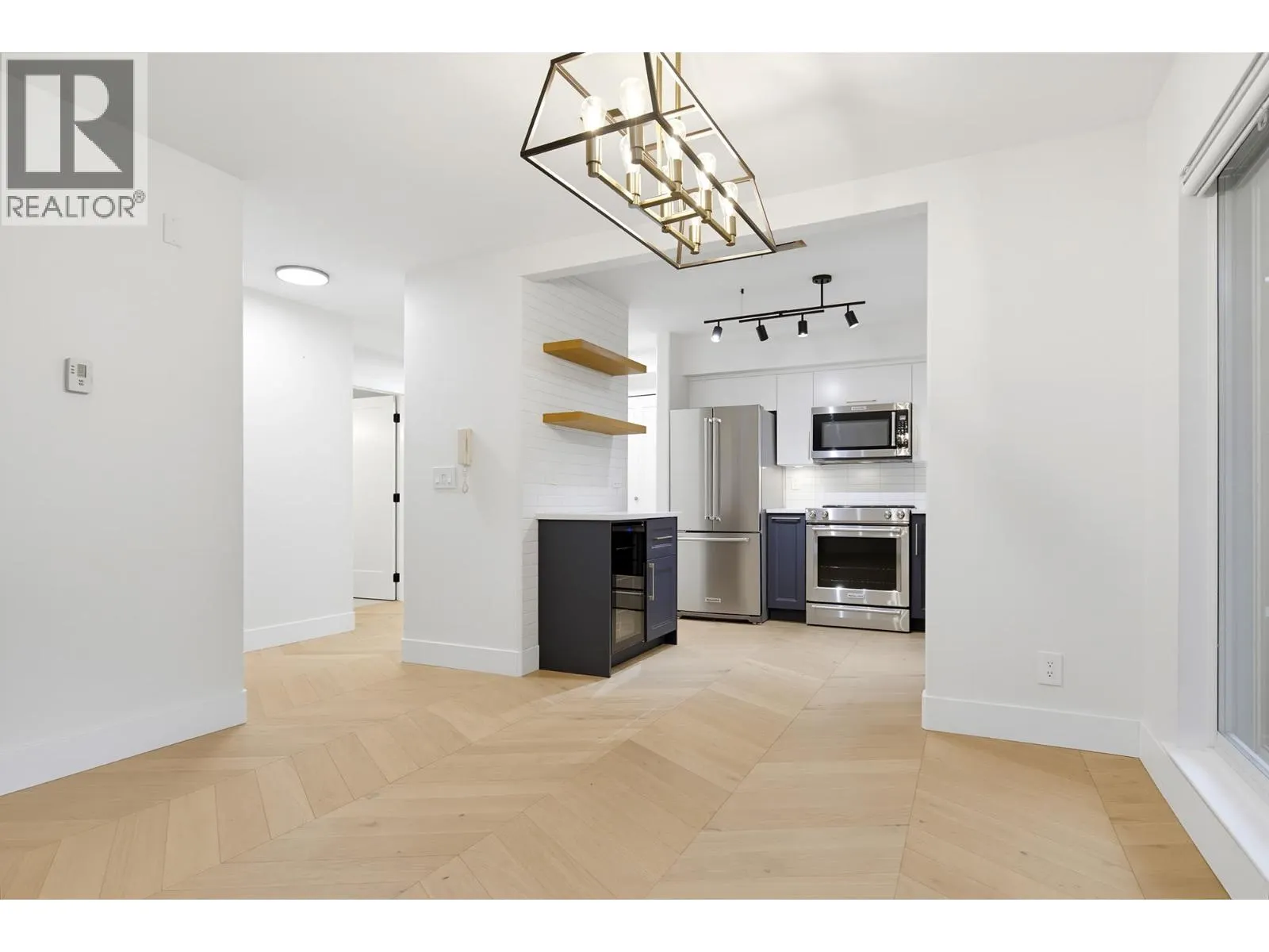 105 20556 113 AVENUE