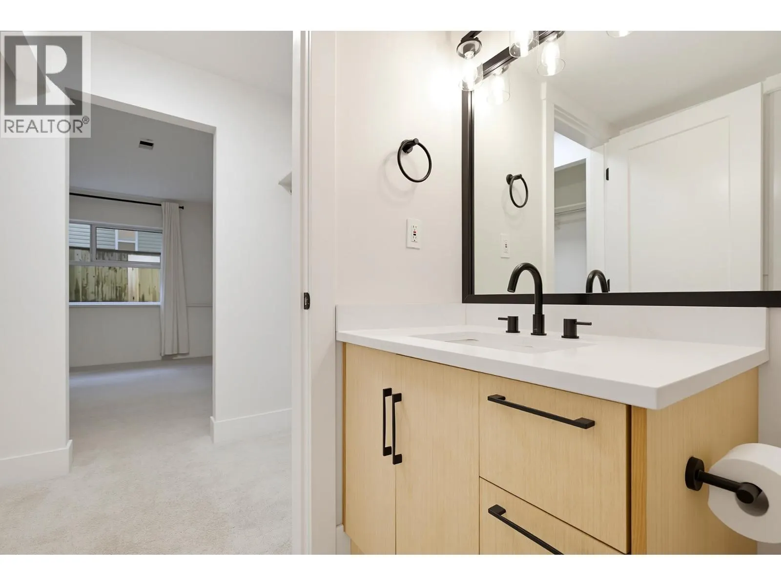 105 20556 113 AVENUE