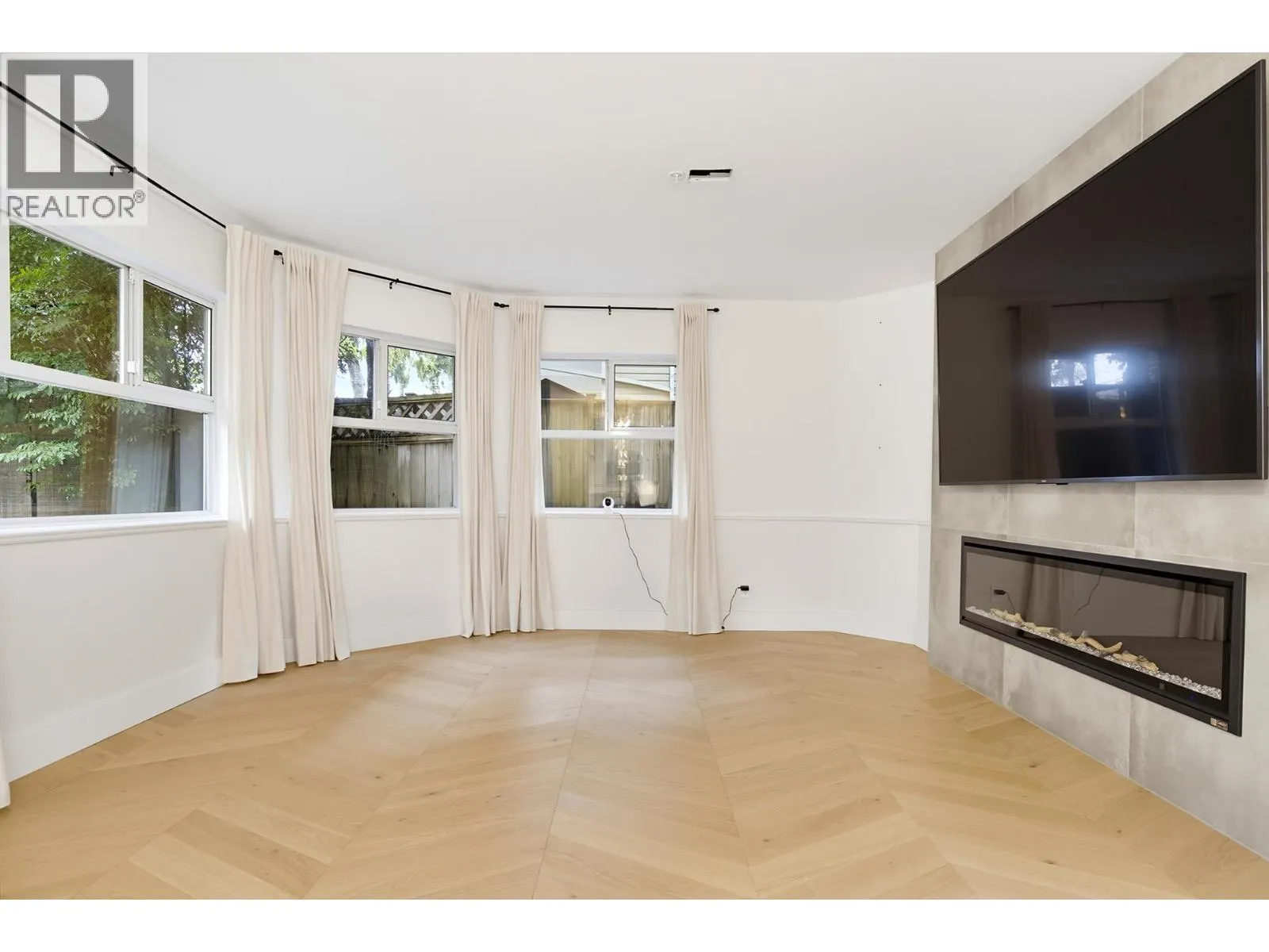 105 20556 113 AVENUE