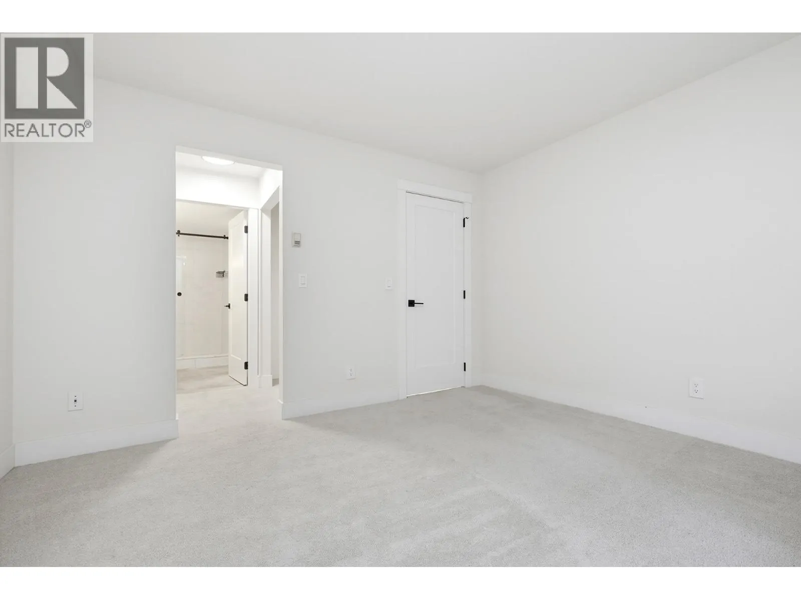 105 20556 113 AVENUE