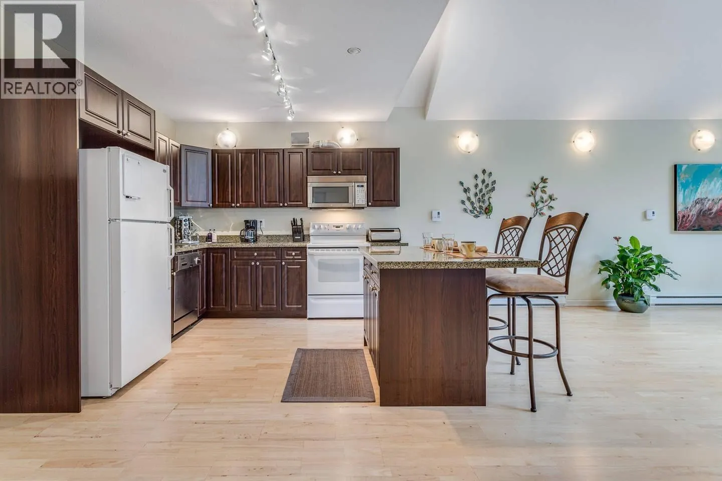 23803 128 CRESCENT