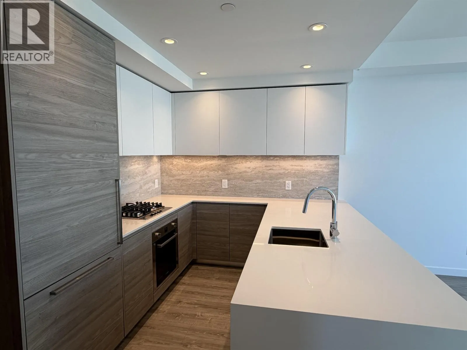 3005 680 QUAYSIDE DRIVE