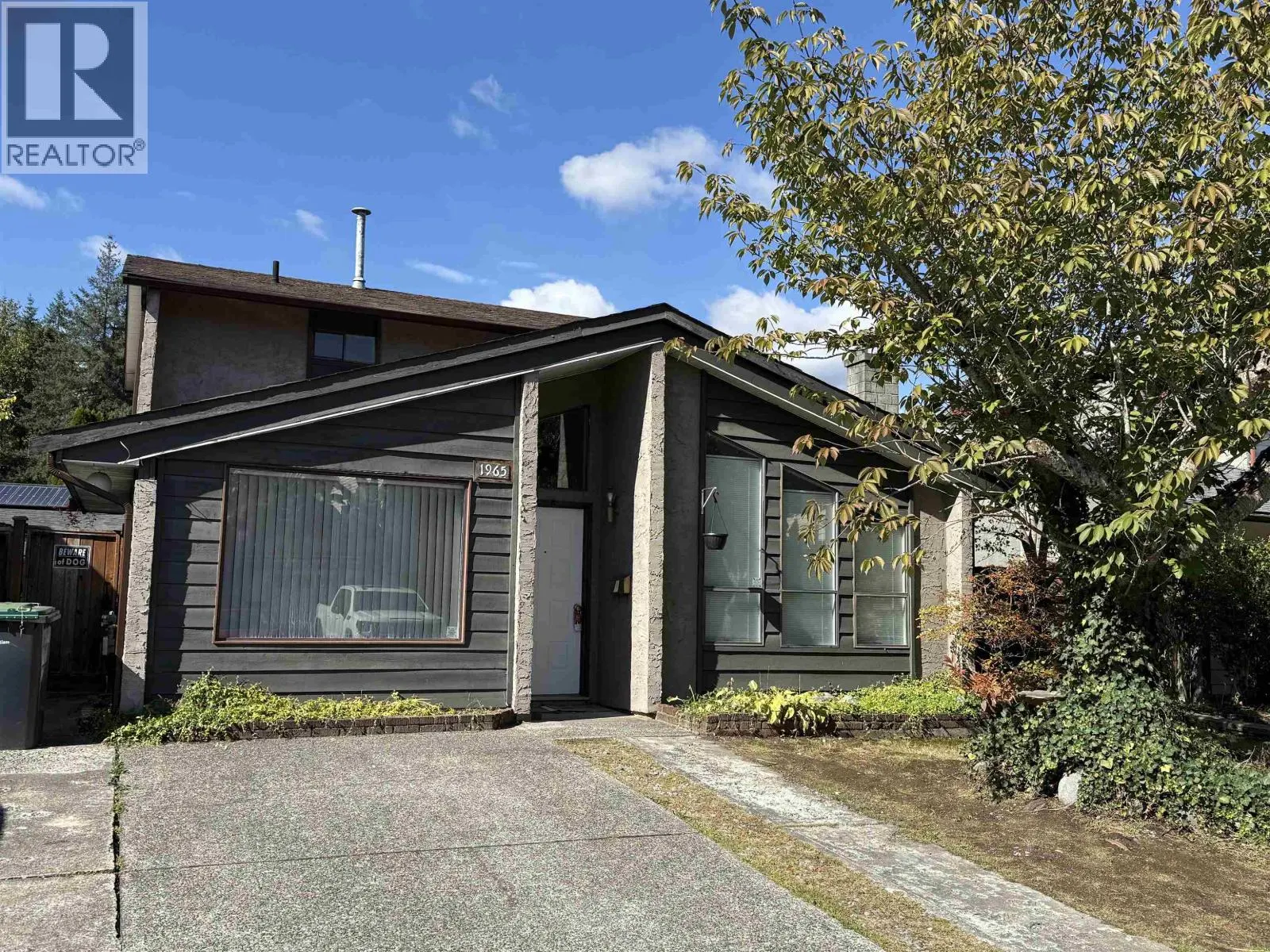 1965 FLYNN CRESCENT