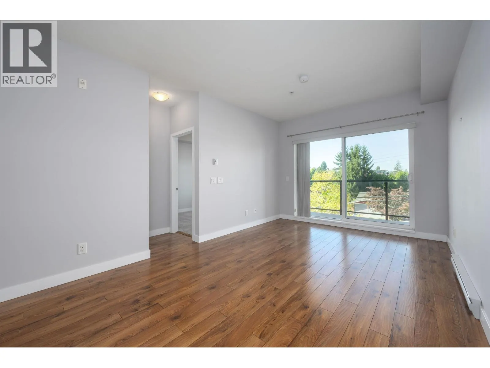 311 12070 227 STREET