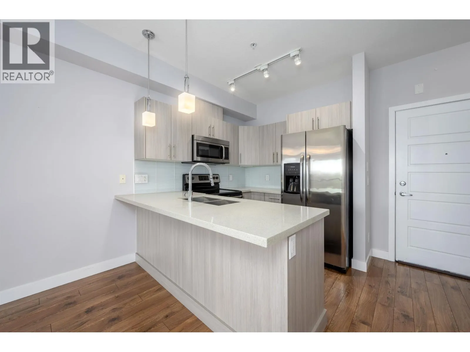 311 12070 227 STREET