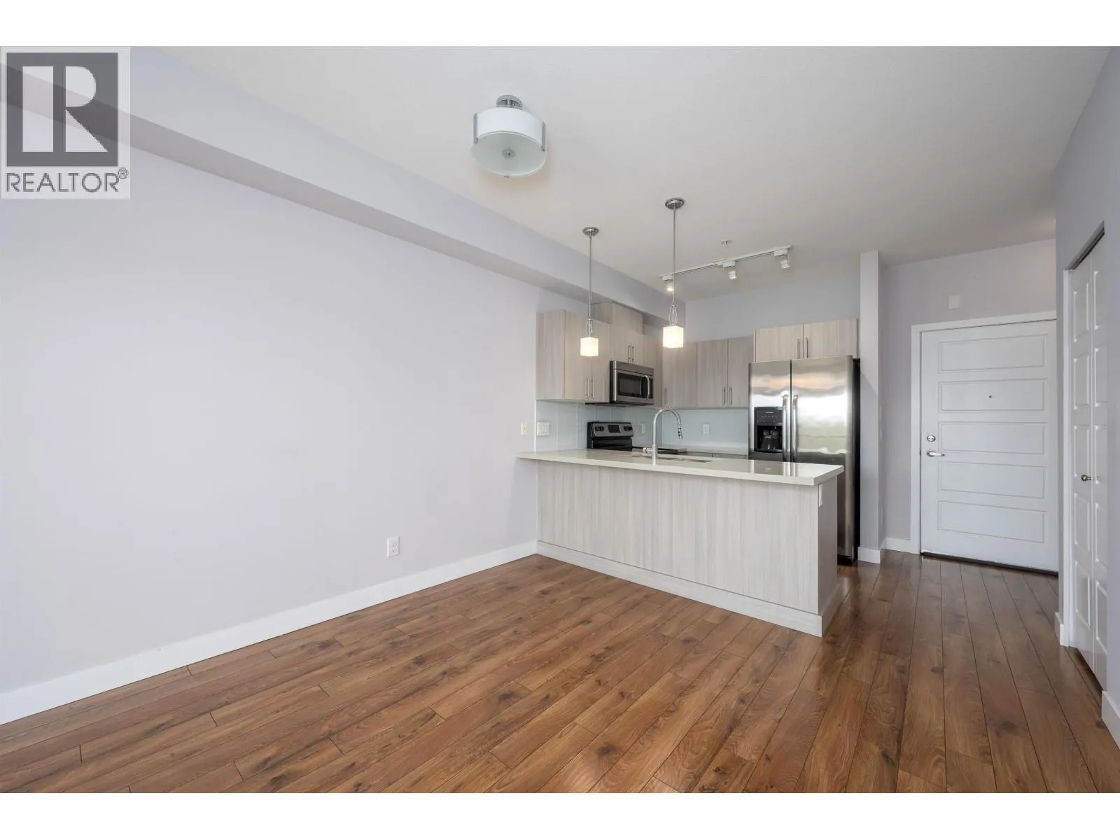 311 12070 227 STREET