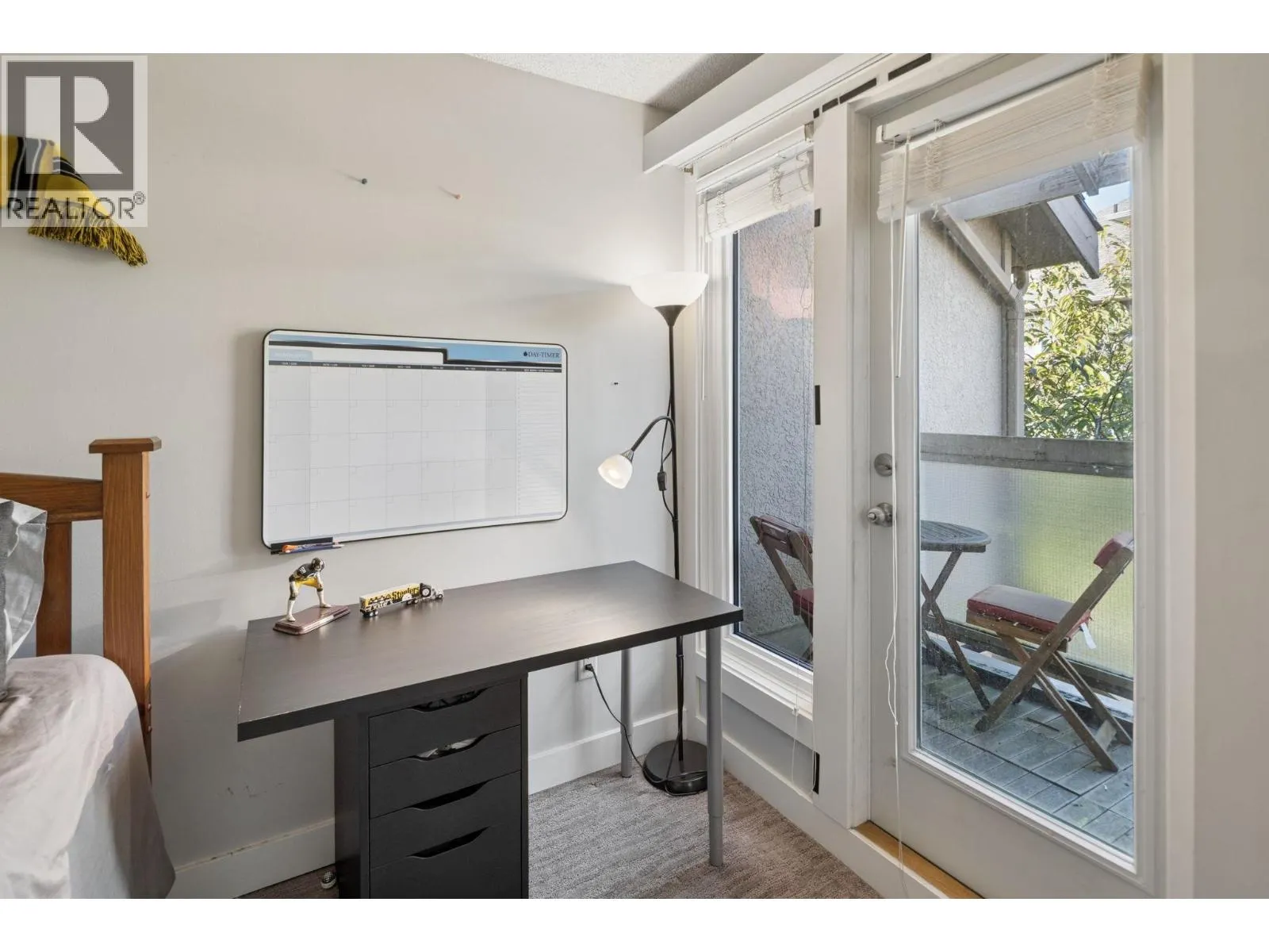 3 230 W 15TH STREET