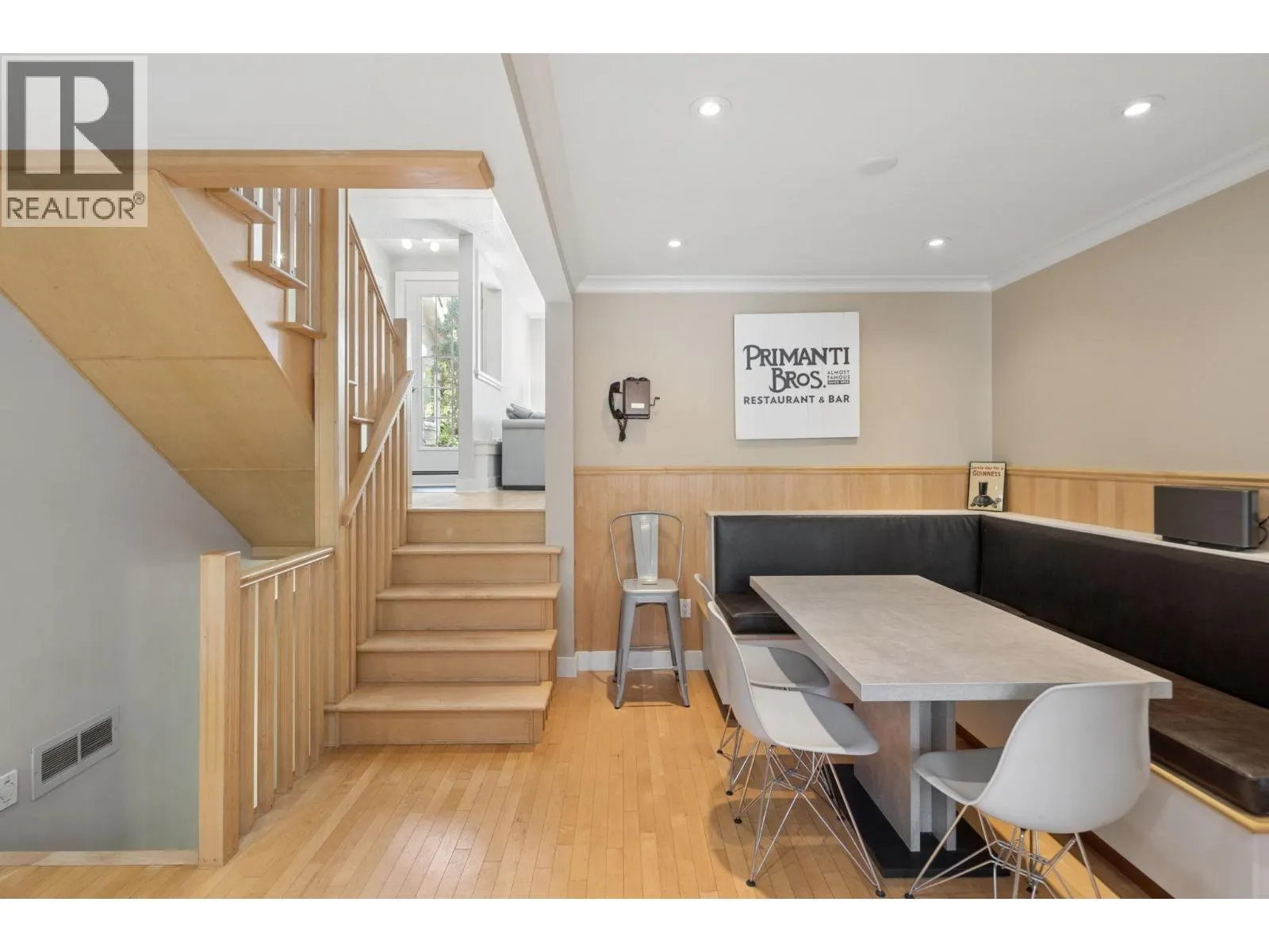 3 230 W 15TH STREET